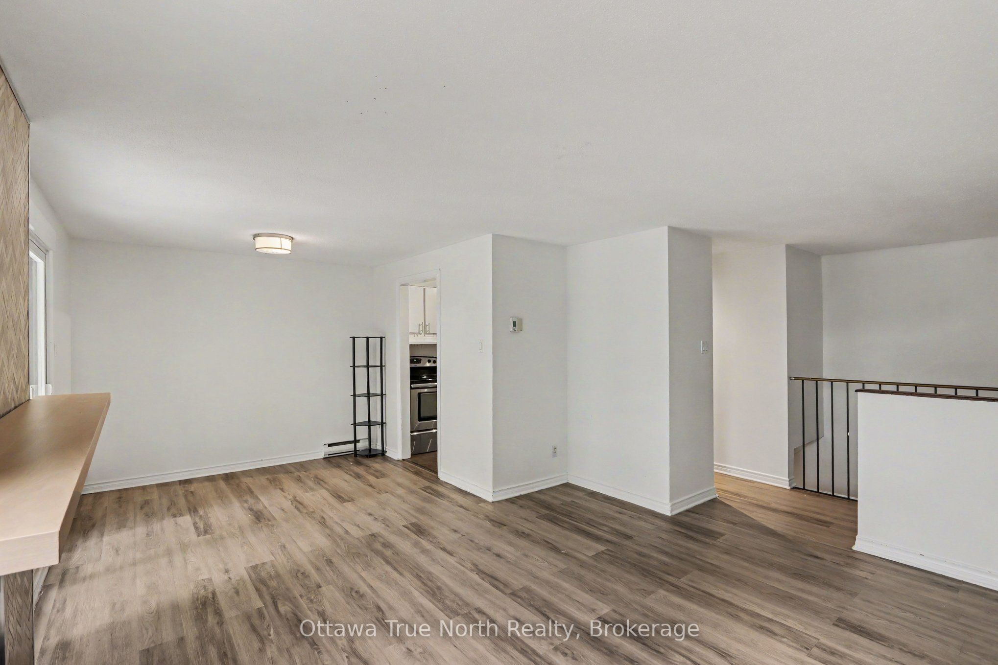 4 Sweetbriar Circle Unit 3, Barrhaven, ON K2J 2K4 photo 3