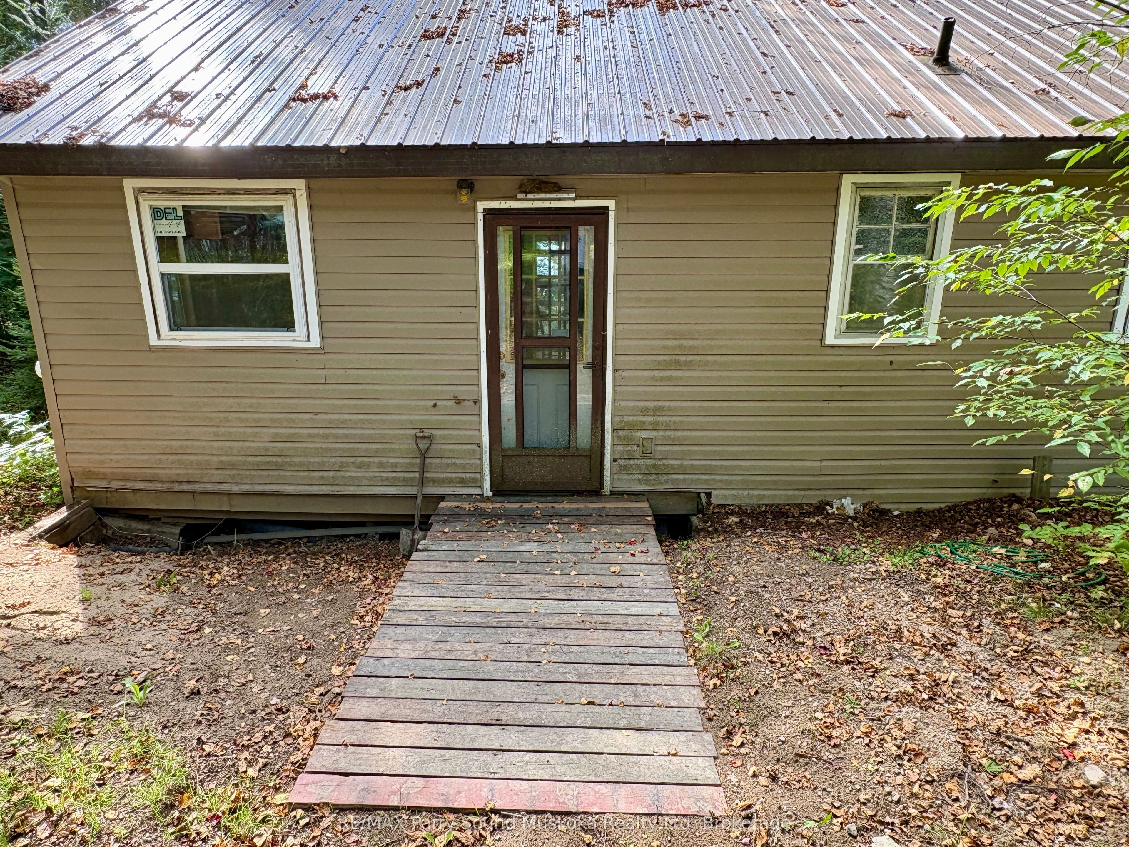 321 Pine Road, Magnetawan, ON P0A 1A0 photo 3