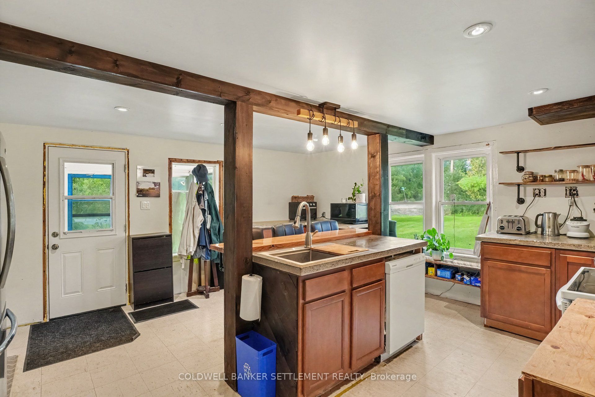 2349 Harlem Road, Rideau Lakes, ON K0G 1E0 photo 4