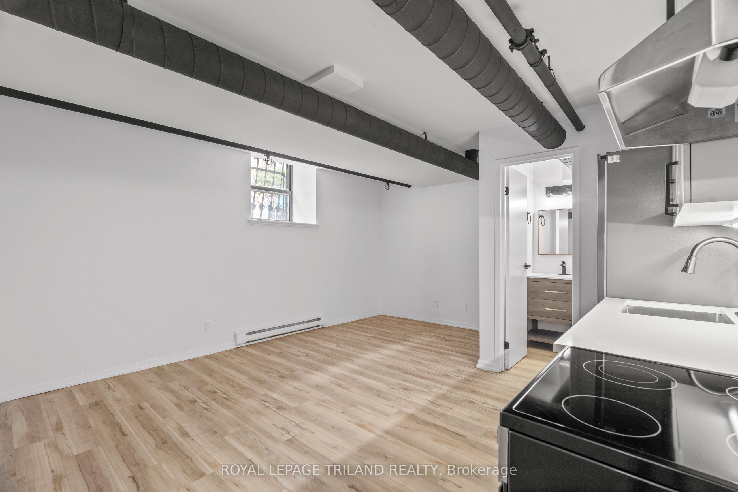330 Clarence Street B3, London East, ON N6A 6H6 photo 3