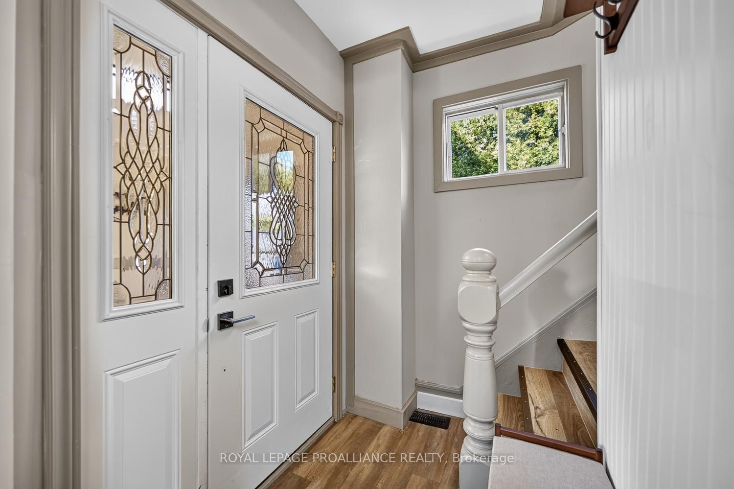 23 Sophia Street, Brockville, ON K6V 1V5 photo 3