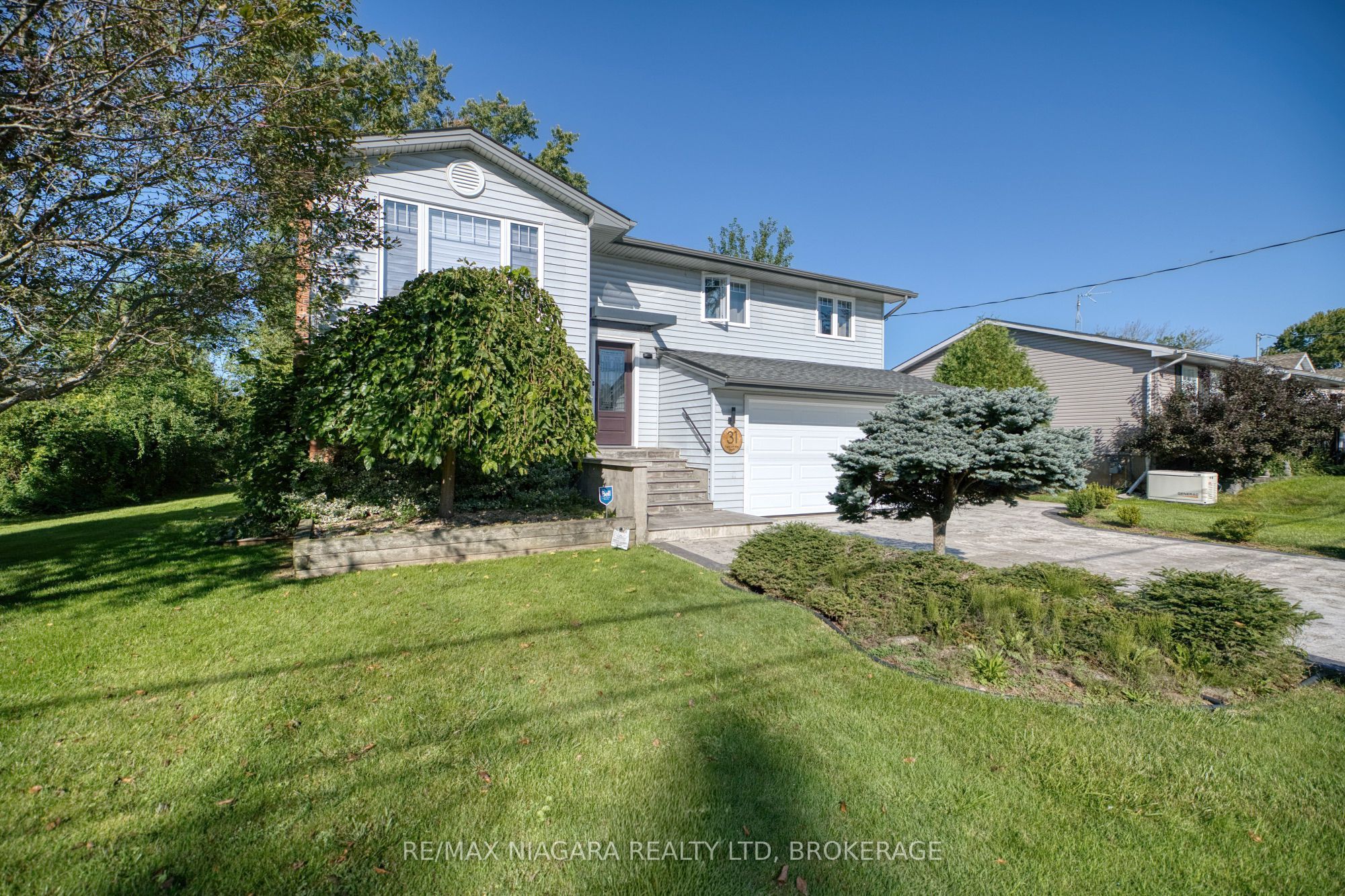 31 Pleasant Avenue S, Fort Erie, ON L0S 1N0 photo 3