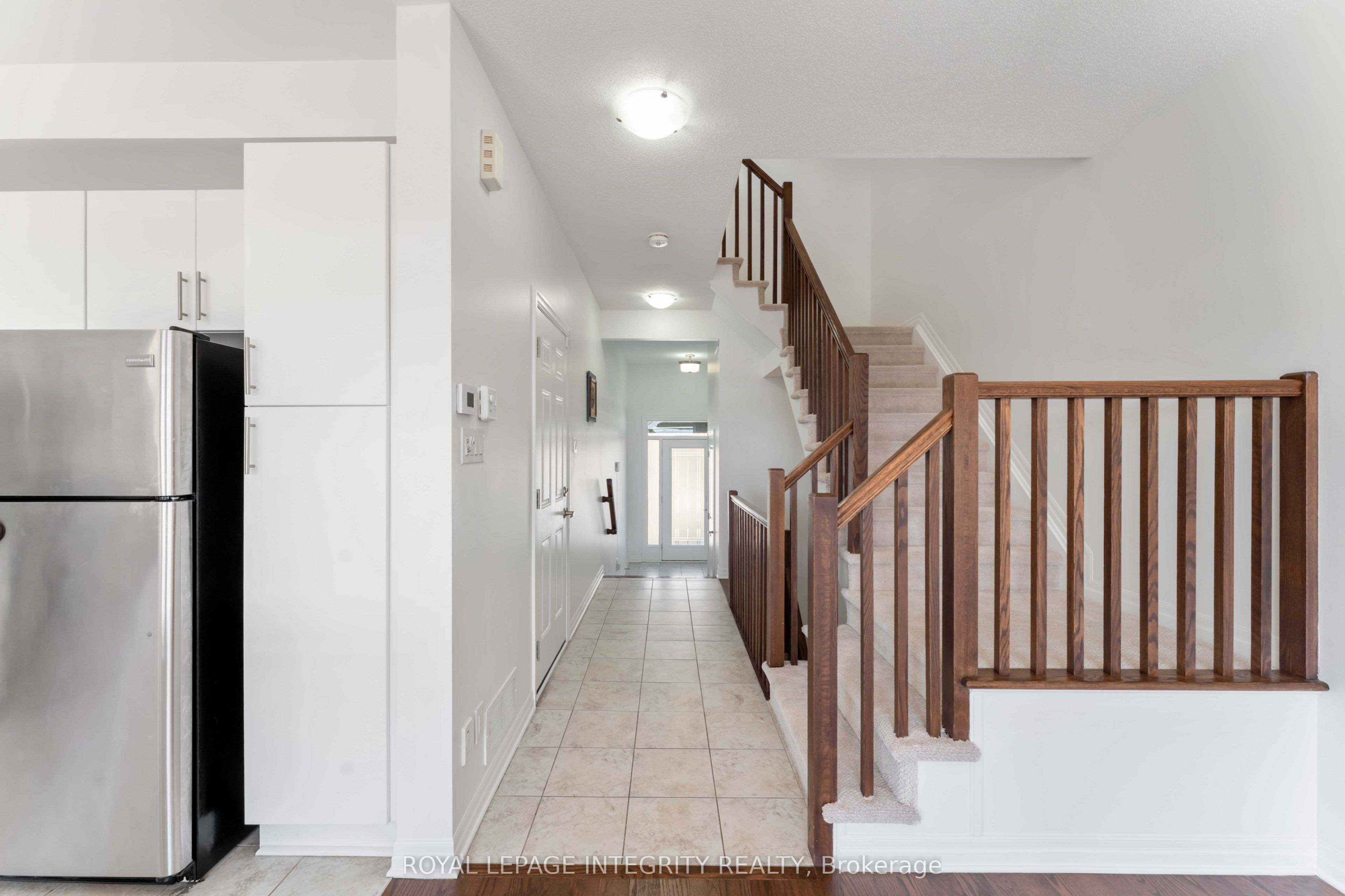 521 Rioja Street, Kanata, ON K2S 0H8 photo 3