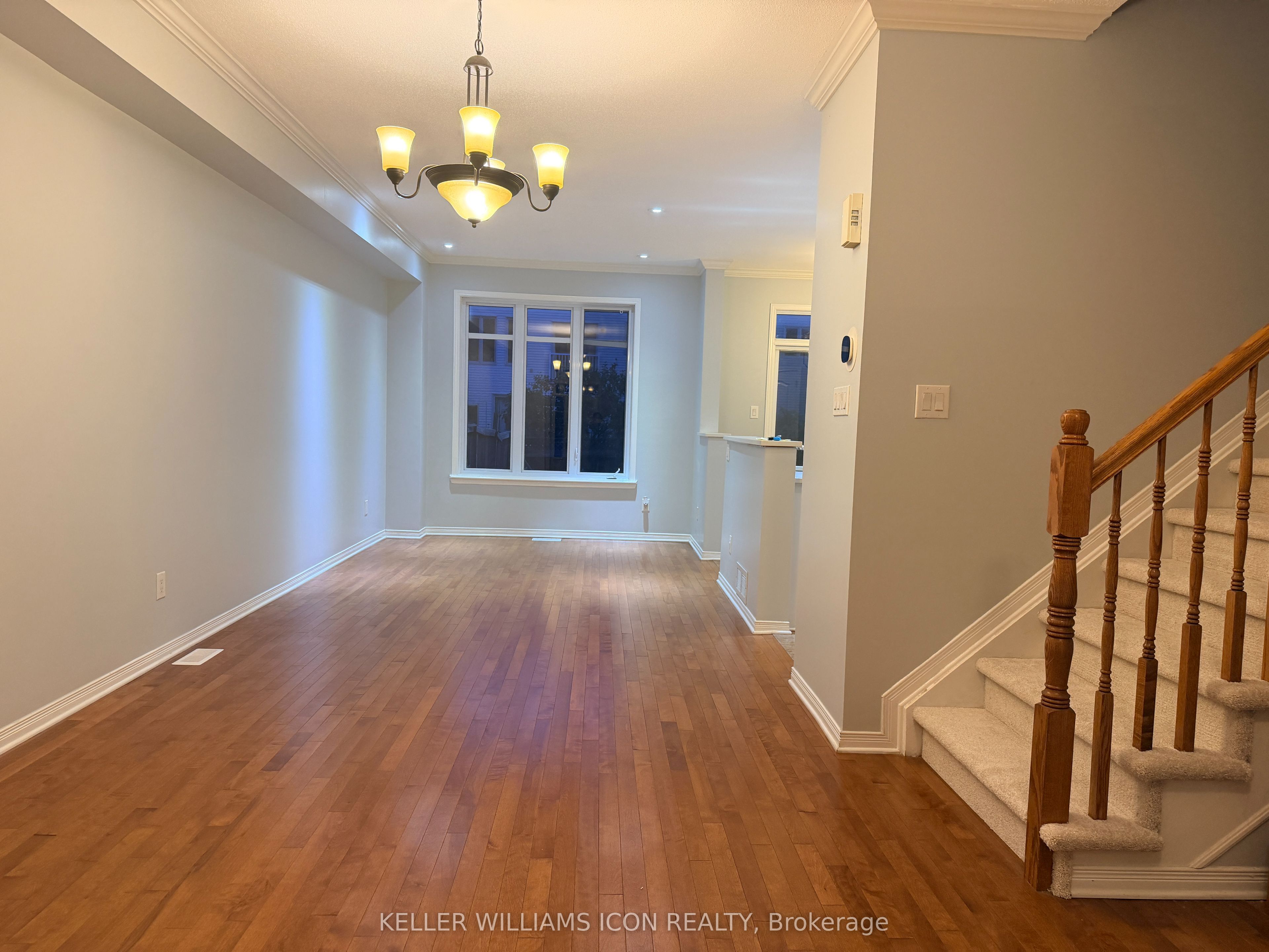 262 BADGELEY Avenue, Kanata, ON K2T 0A7 photo 3
