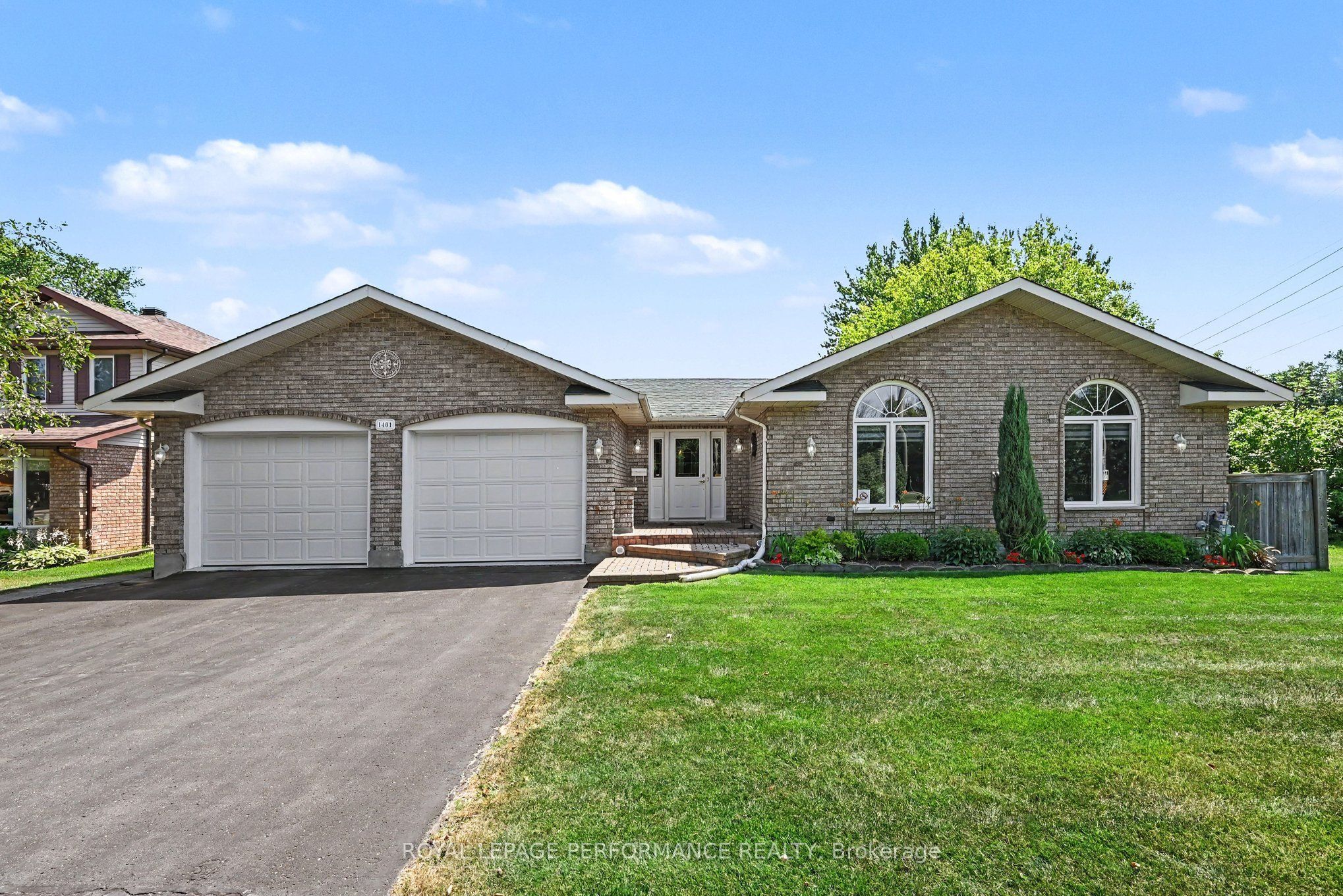 1401 Holy Cross Boulevard, Cornwall, ON K6H 6Z5 photo 2