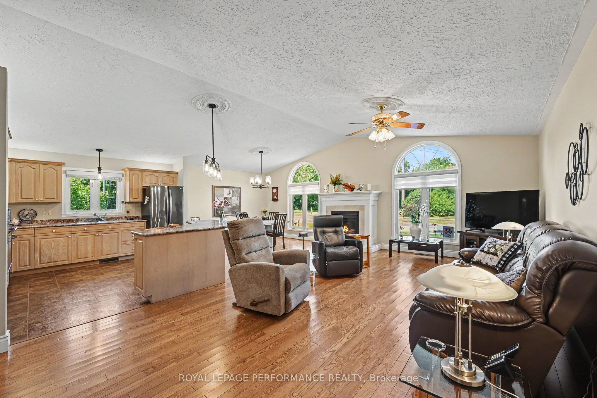 1401 Holy Cross Boulevard, Cornwall, ON K6H 6Z5 photo 5