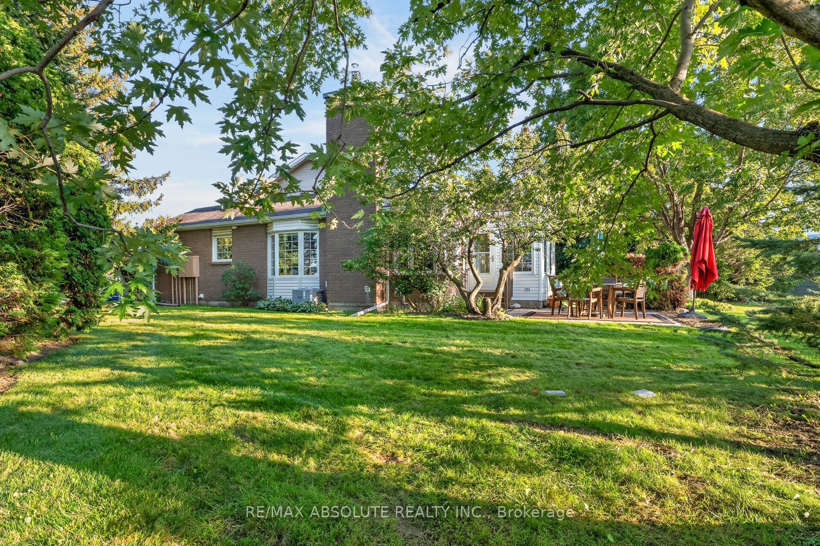 12 Oyster Bay Court, Stittsville - Munster - Richmond, ON K2S 1H3 photo 5