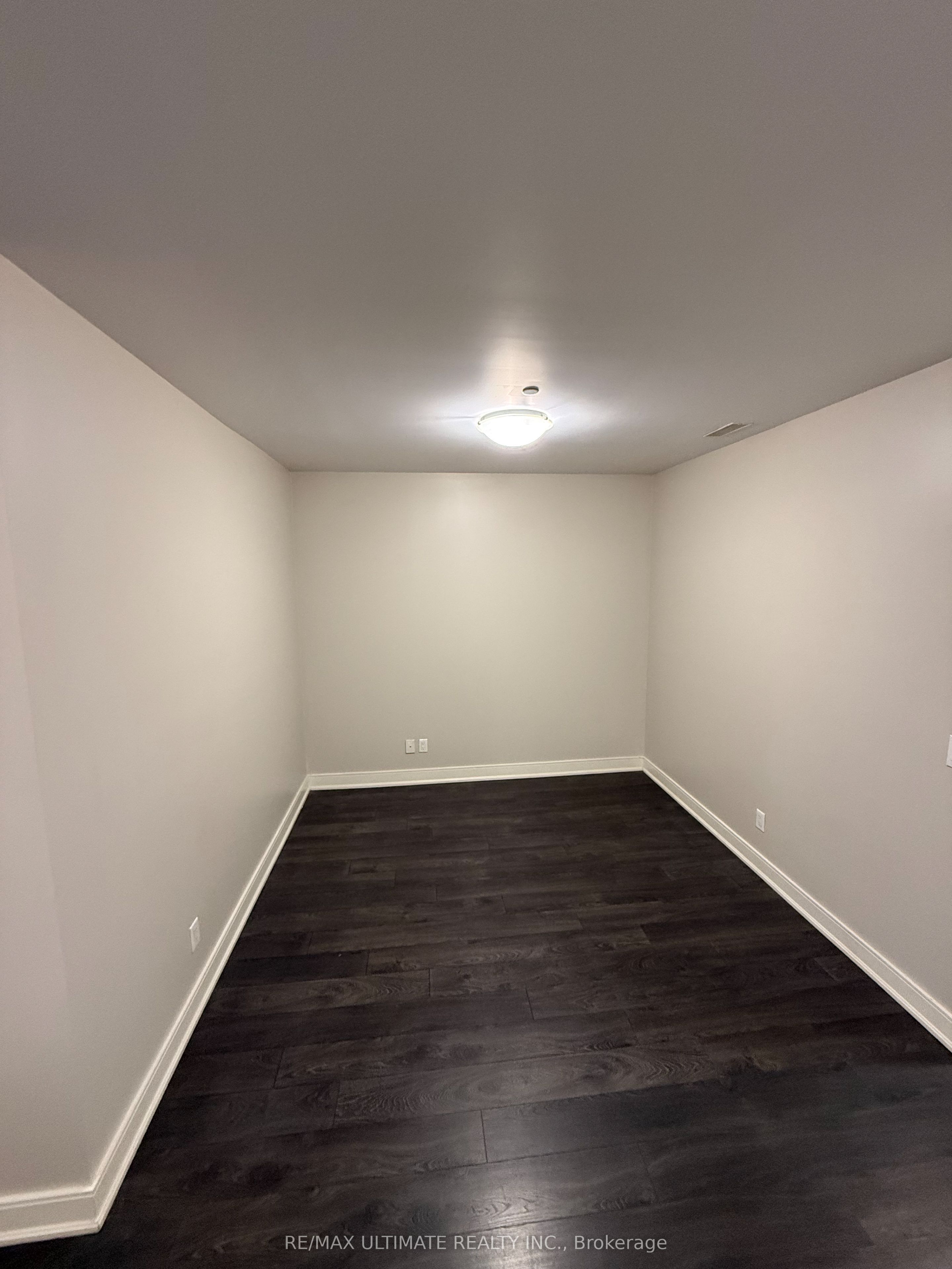 150 Main Street W 0413, Hamilton, ON L8P 1H8 photo 5