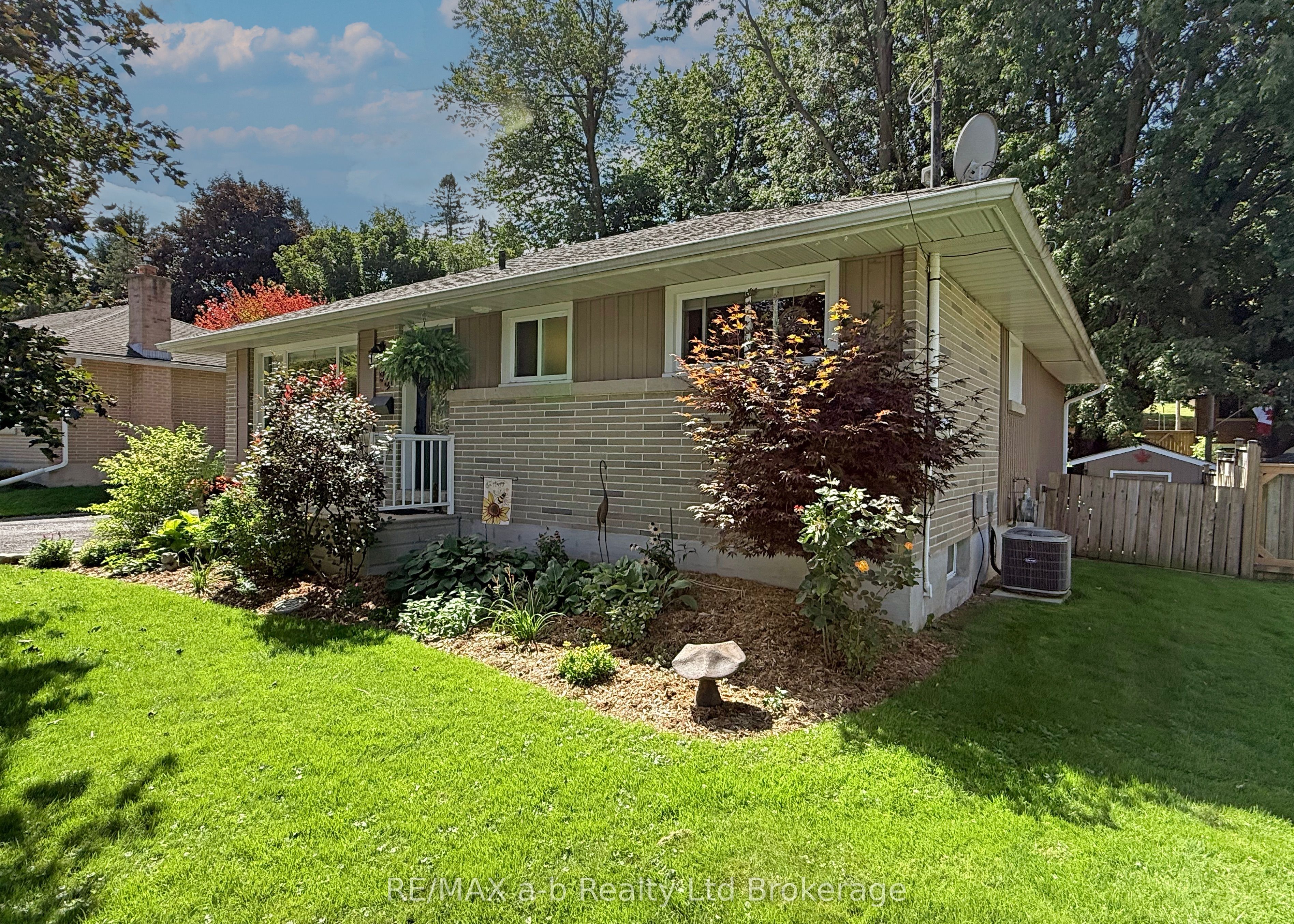93 North Park Crescent, Woodstock, ON N4S 7M1 photo 4