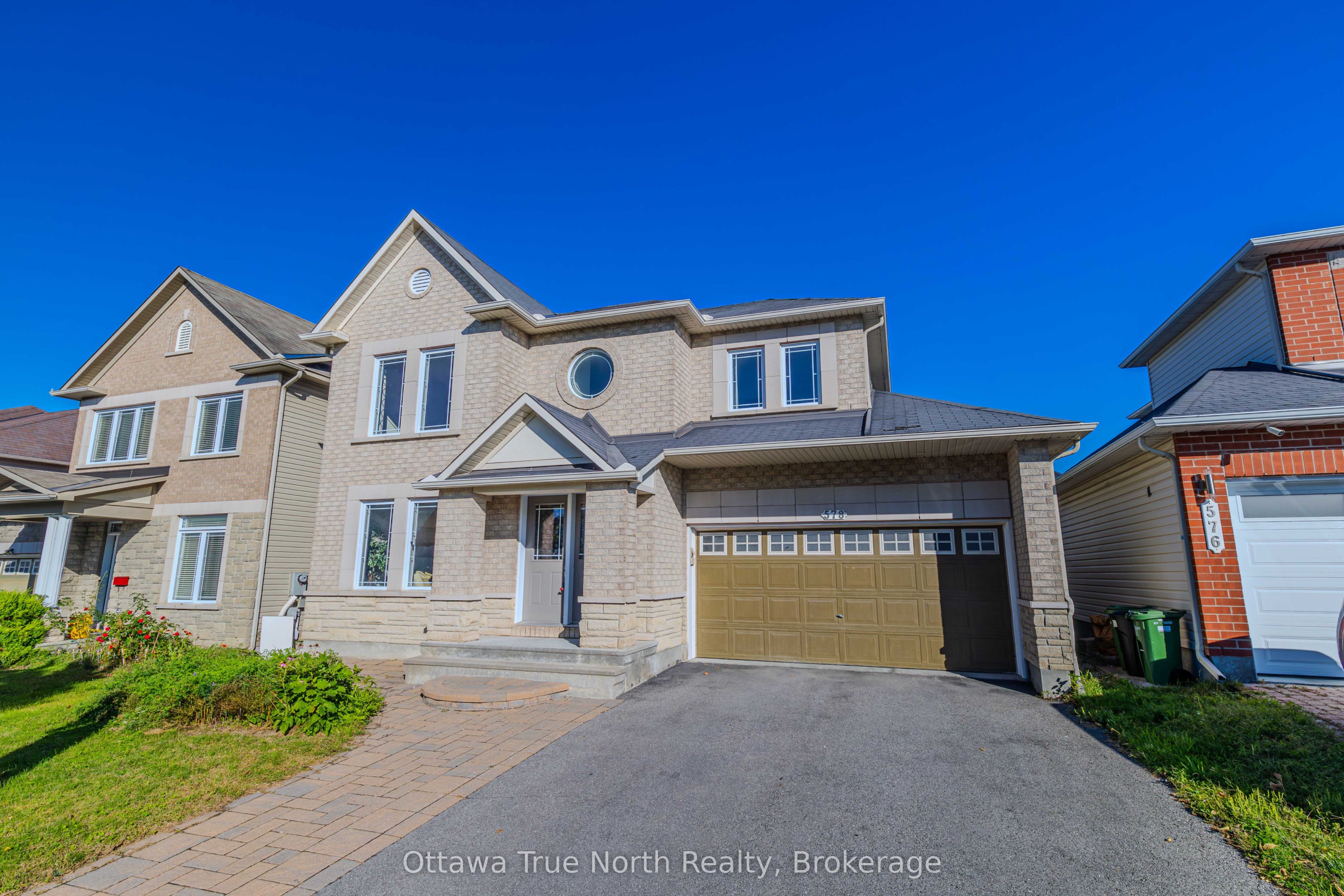 578 Paul Metivier Drive, Barrhaven, ON K2J 0M9 photo 2