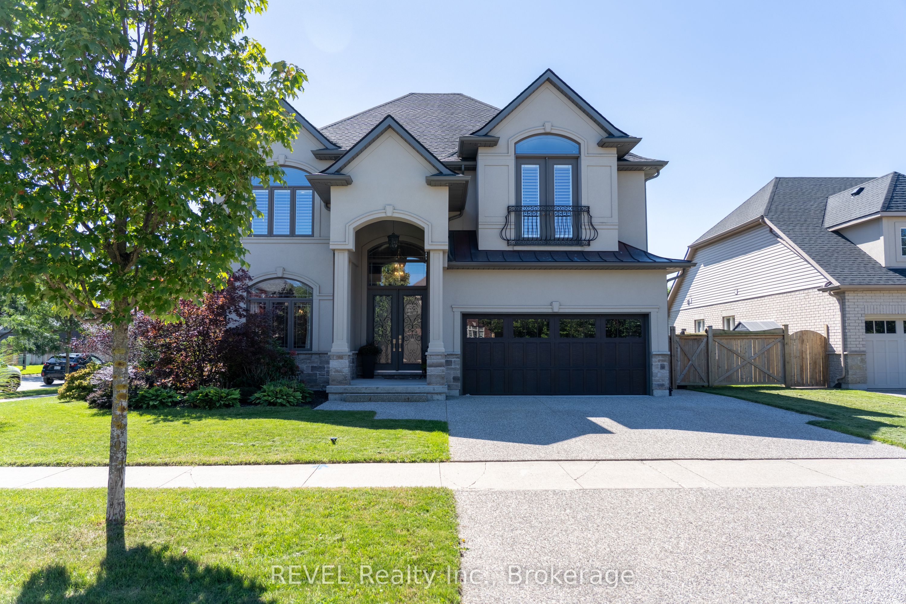 24 Brewerton Boulevard, Pelham, ON L0S 1E5 photo 3