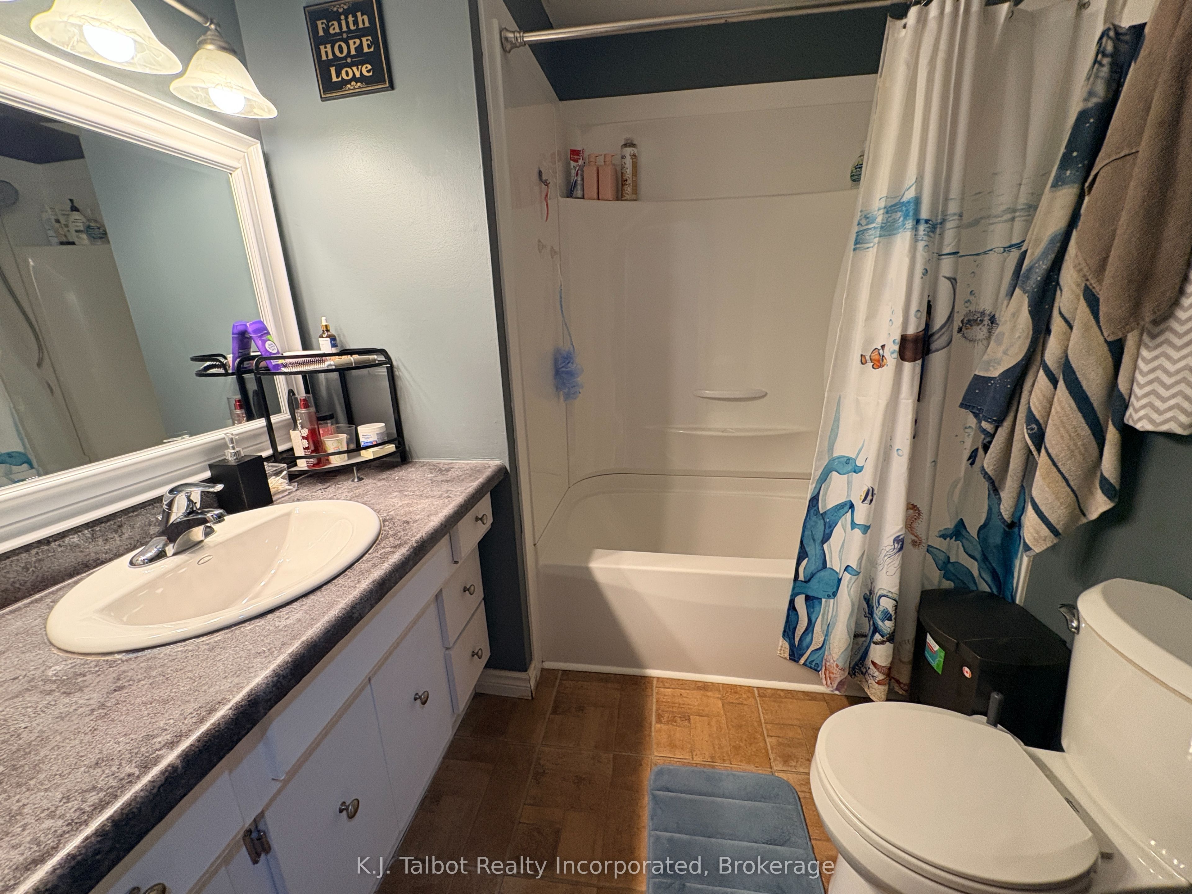 24 Maclellan Drive, Huron East, ON N0M 1J0 photo 4