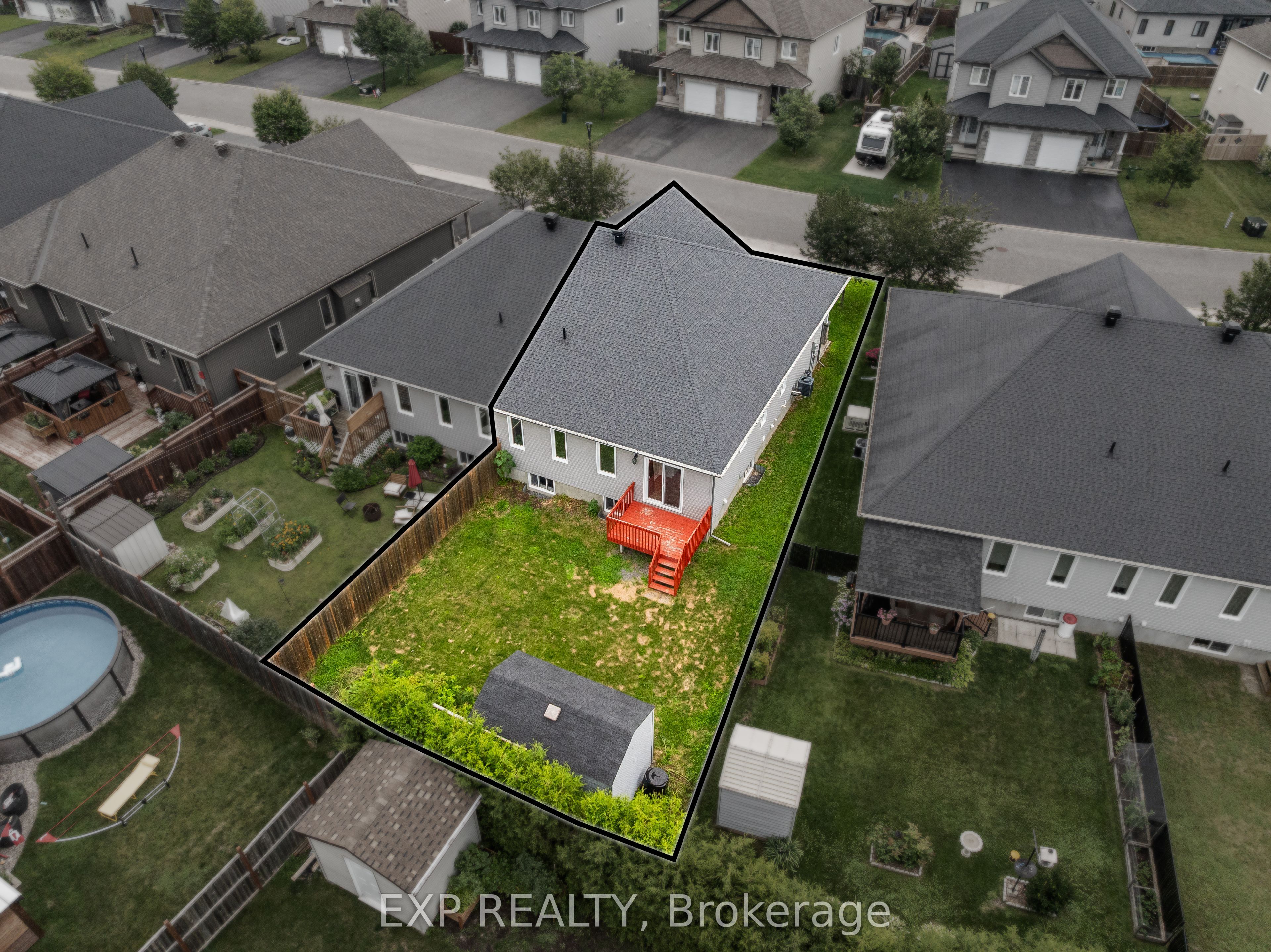 233 Belfort Street, Russell, ON K0A 1W0 photo 4