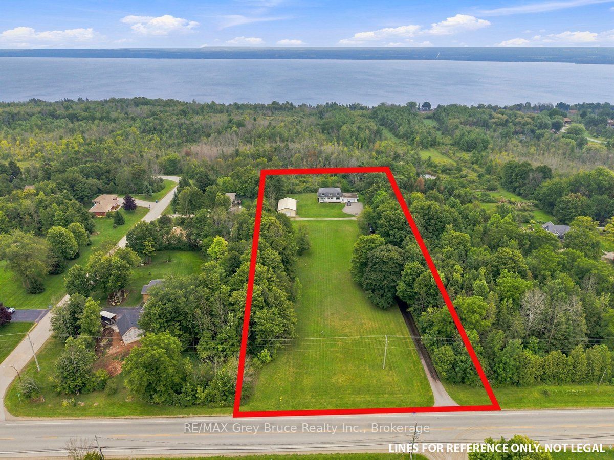 31906 grey 1 Road, Georgian Bluffs, ON N0H 1S0 photo 2