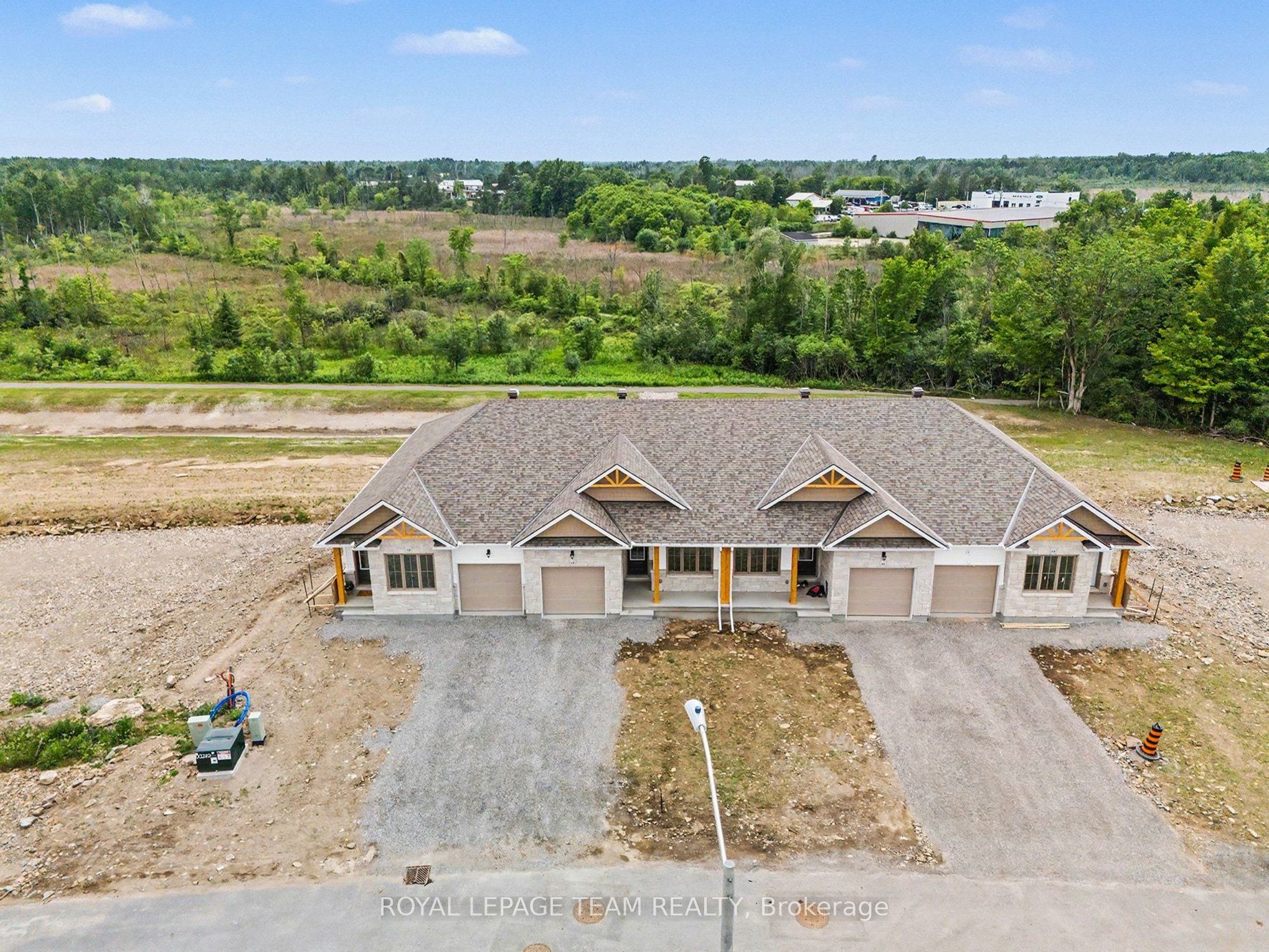 68 Doctor Agnes Craine Drive, Smiths Falls, ON K7A 0B8 photo 4