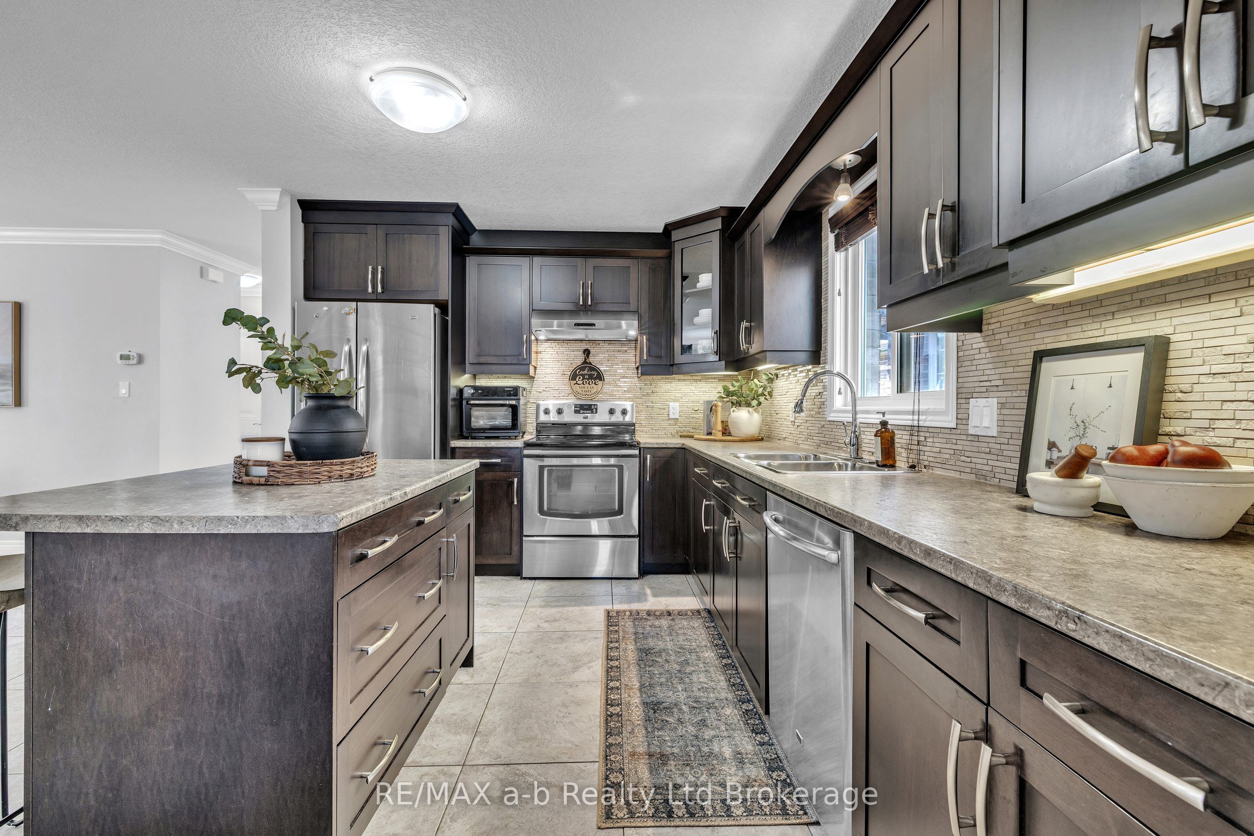 712 Blackacres Boulevard, London North, ON N6G 0J1 photo 3