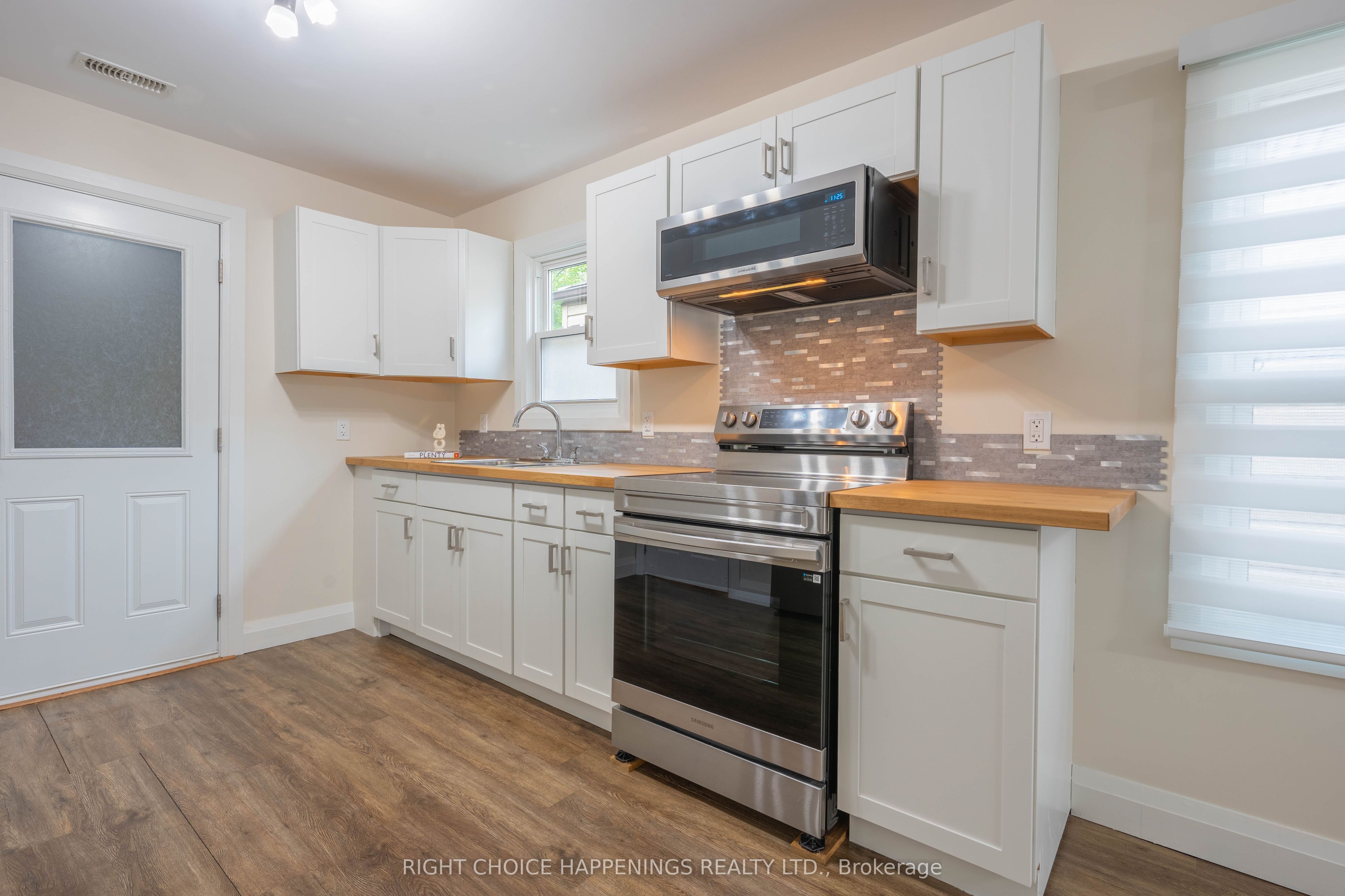 55 Merritt Street, Welland, ON L3C 4T2 photo 5