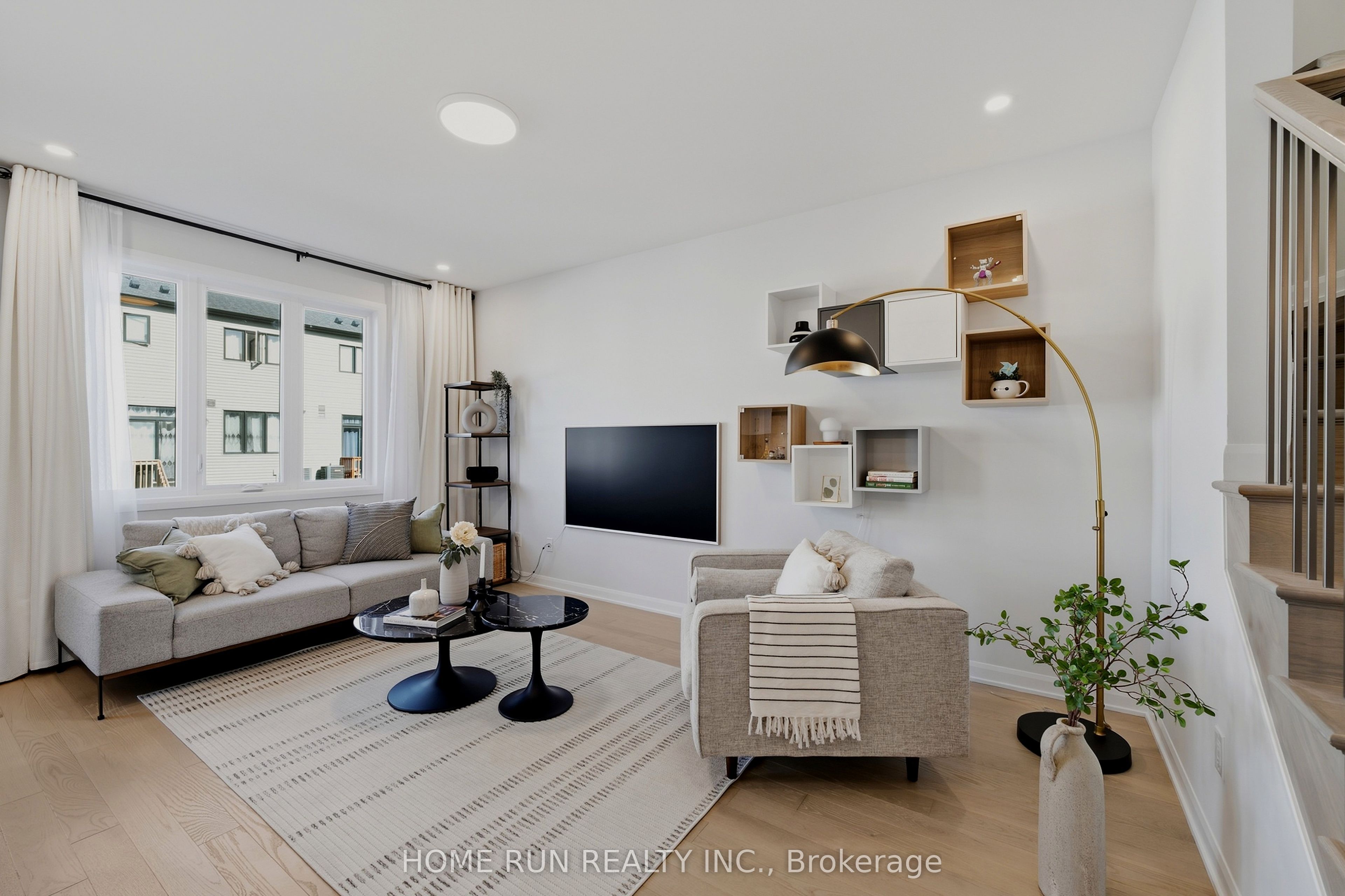 599 Lilith Street, Barrhaven, ON K2J 6Z5 photo 3
