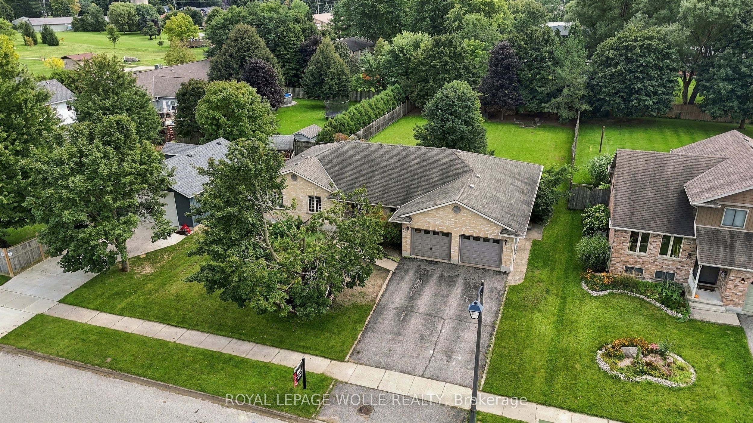 63 Oakridge Avenue, East Zorra-Tavistock, ON N0J 1M0 photo 3