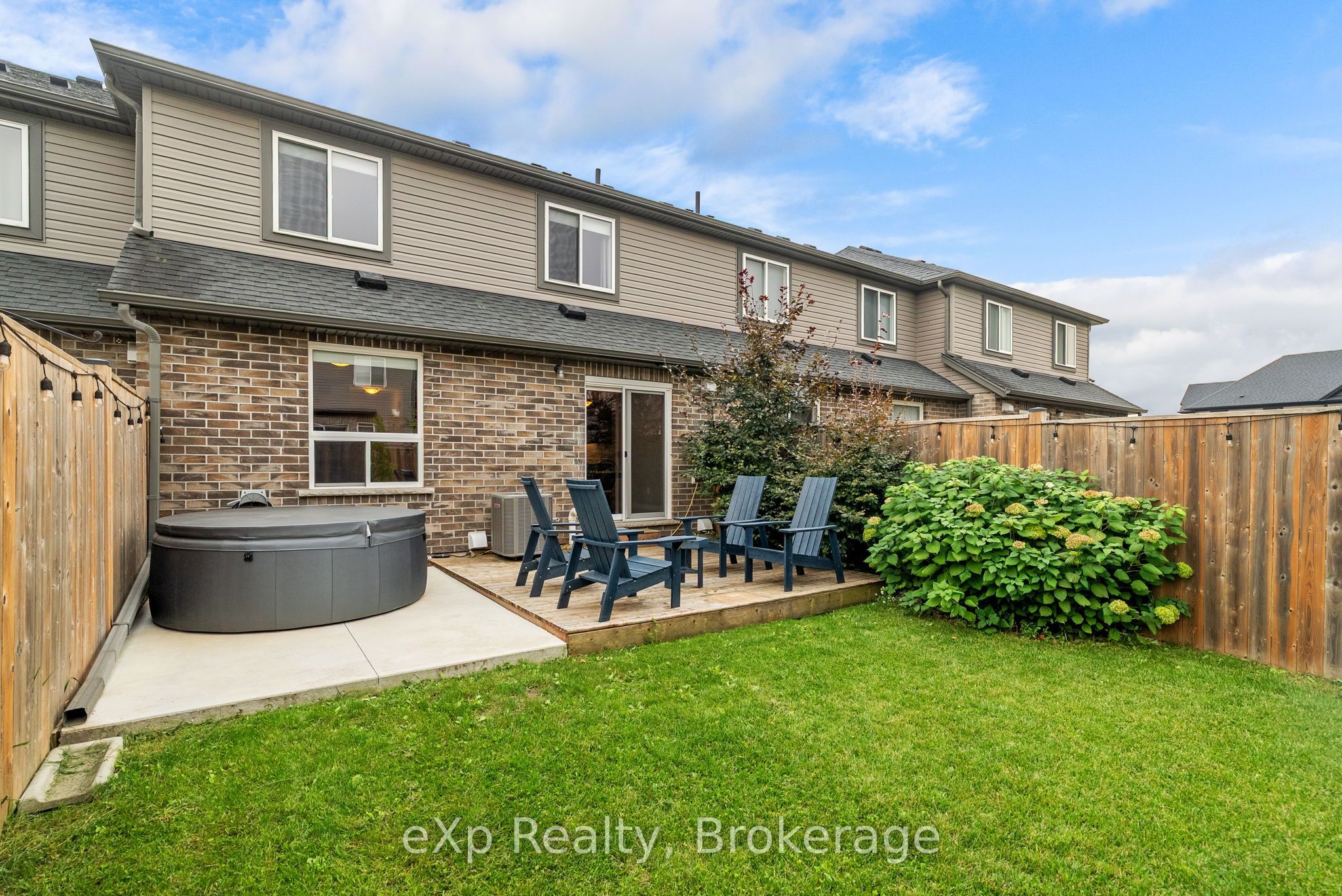27 Robertson Drive, Stratford, ON N5A 0C8 photo 2