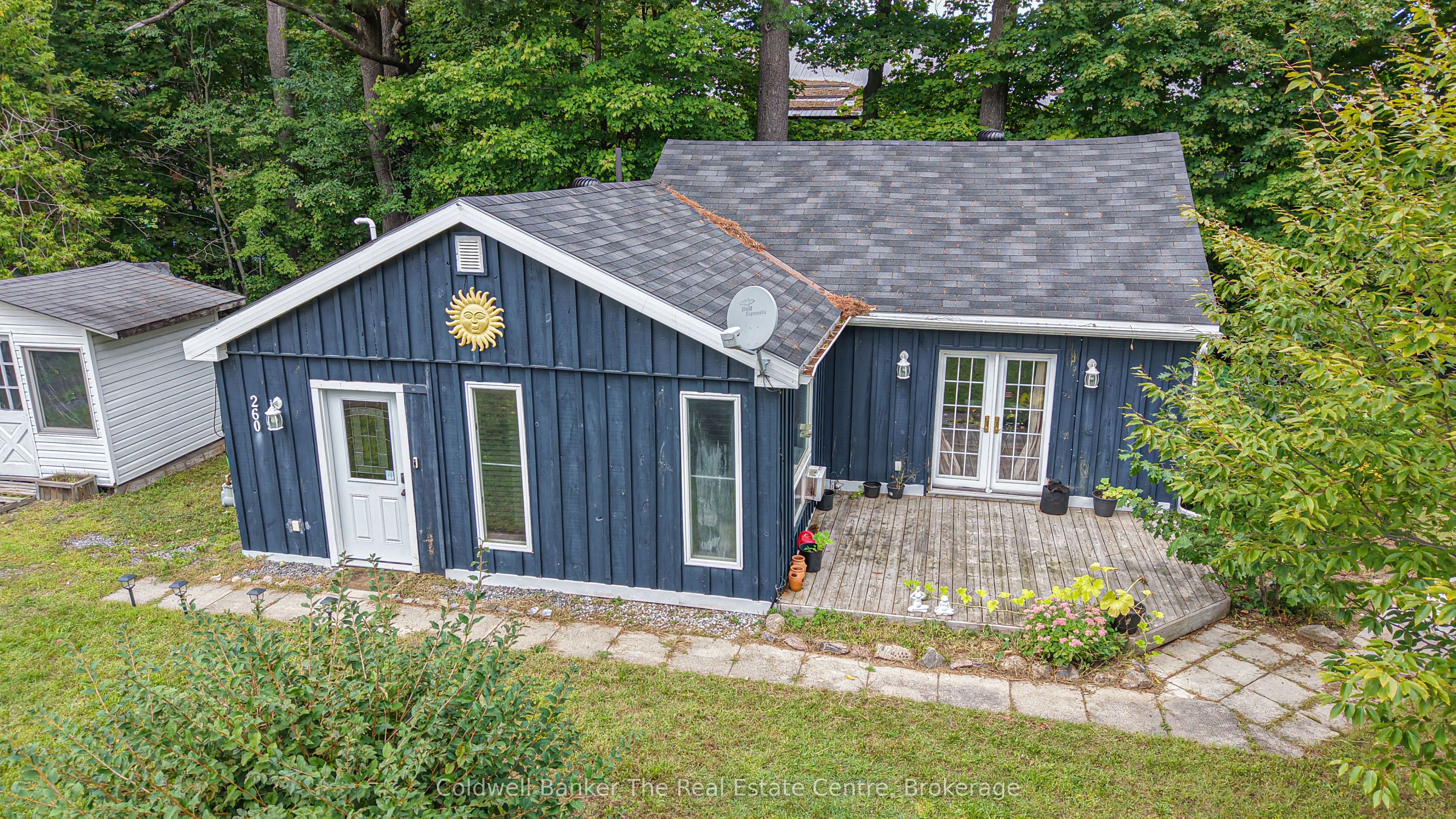 260 Violet Street, Gravenhurst, ON P1P 1K5 photo 2