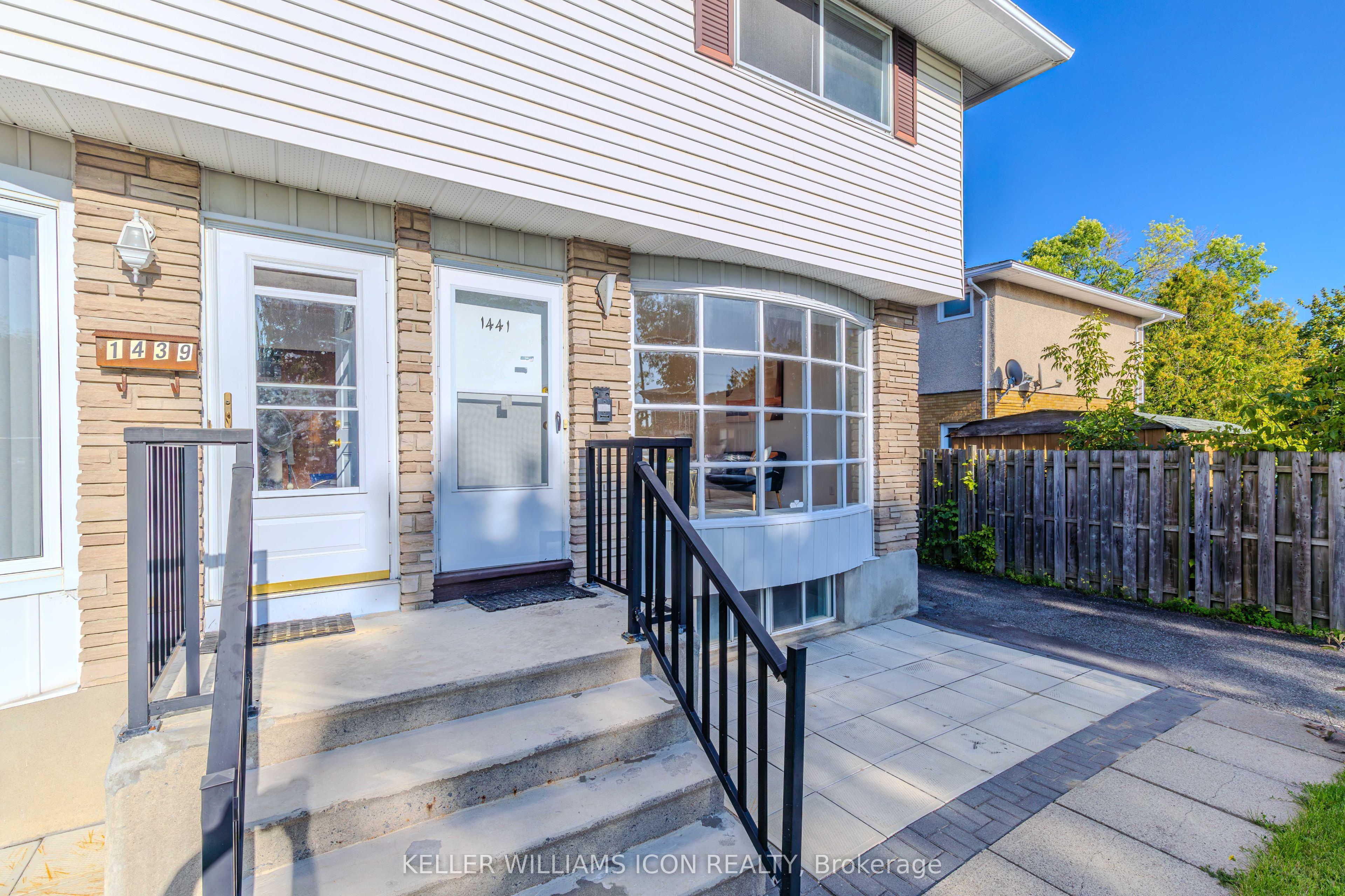 1441 Claymor Avenue, Mooneys Bay - Carleton Heights and Area, ON K2C 1S7 photo 3