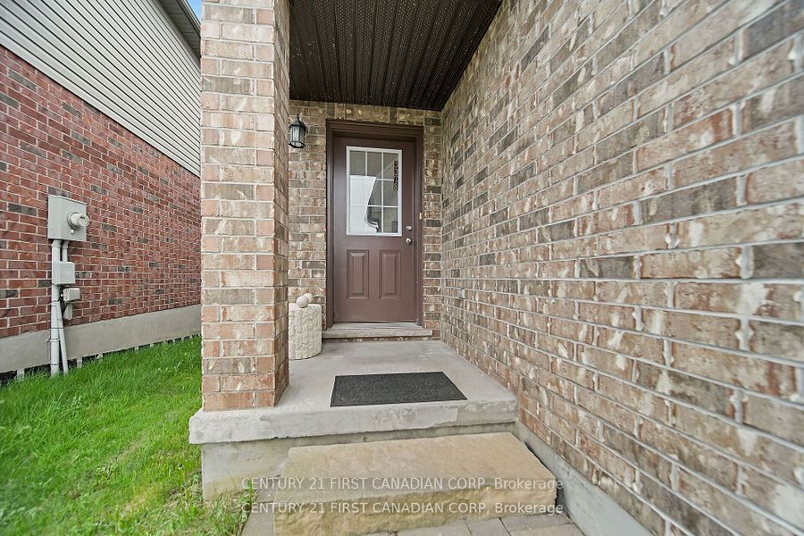 3378 Emilycarr Lane, London South, ON N6L 0A3 photo 4