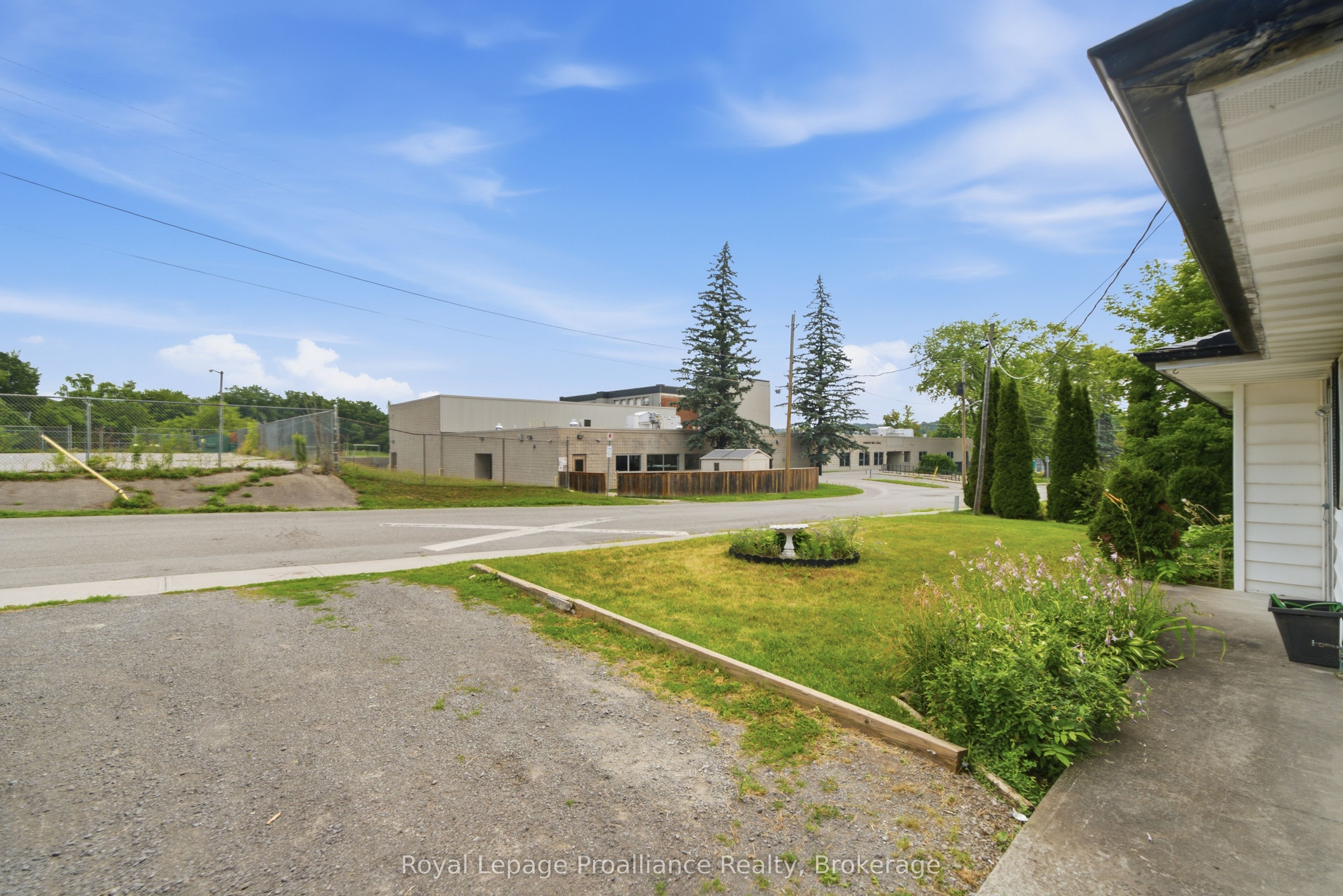 43 Adelaide St Street, Quinte West, ON K0K 2C0 photo 5