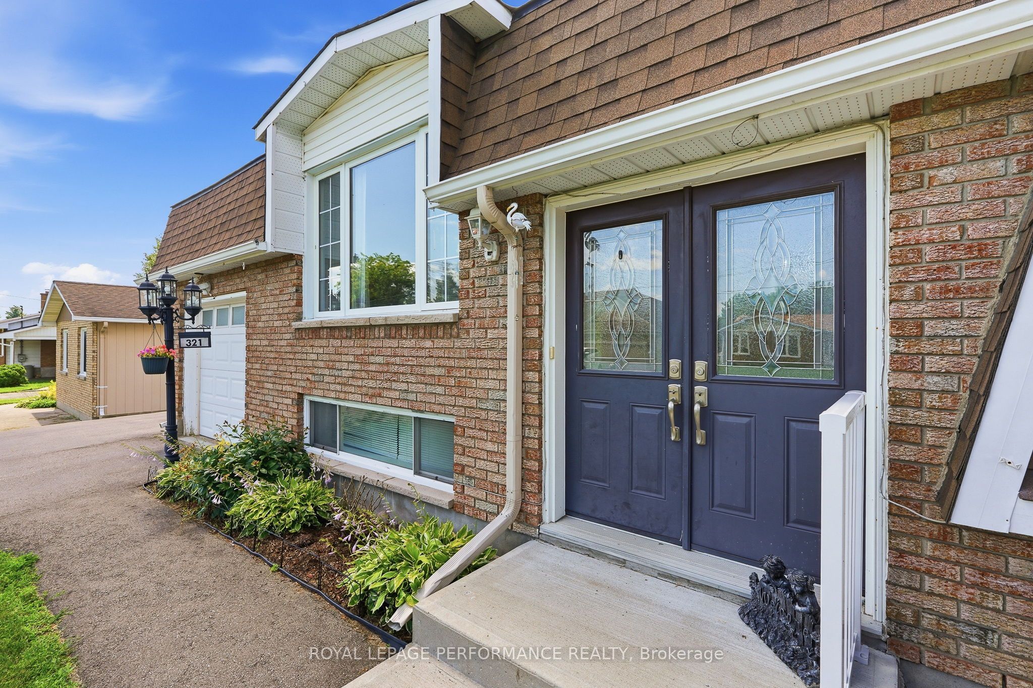 321 Sainte-Anne Street, Clarence-Rockland, ON K4K 1C1 photo 3