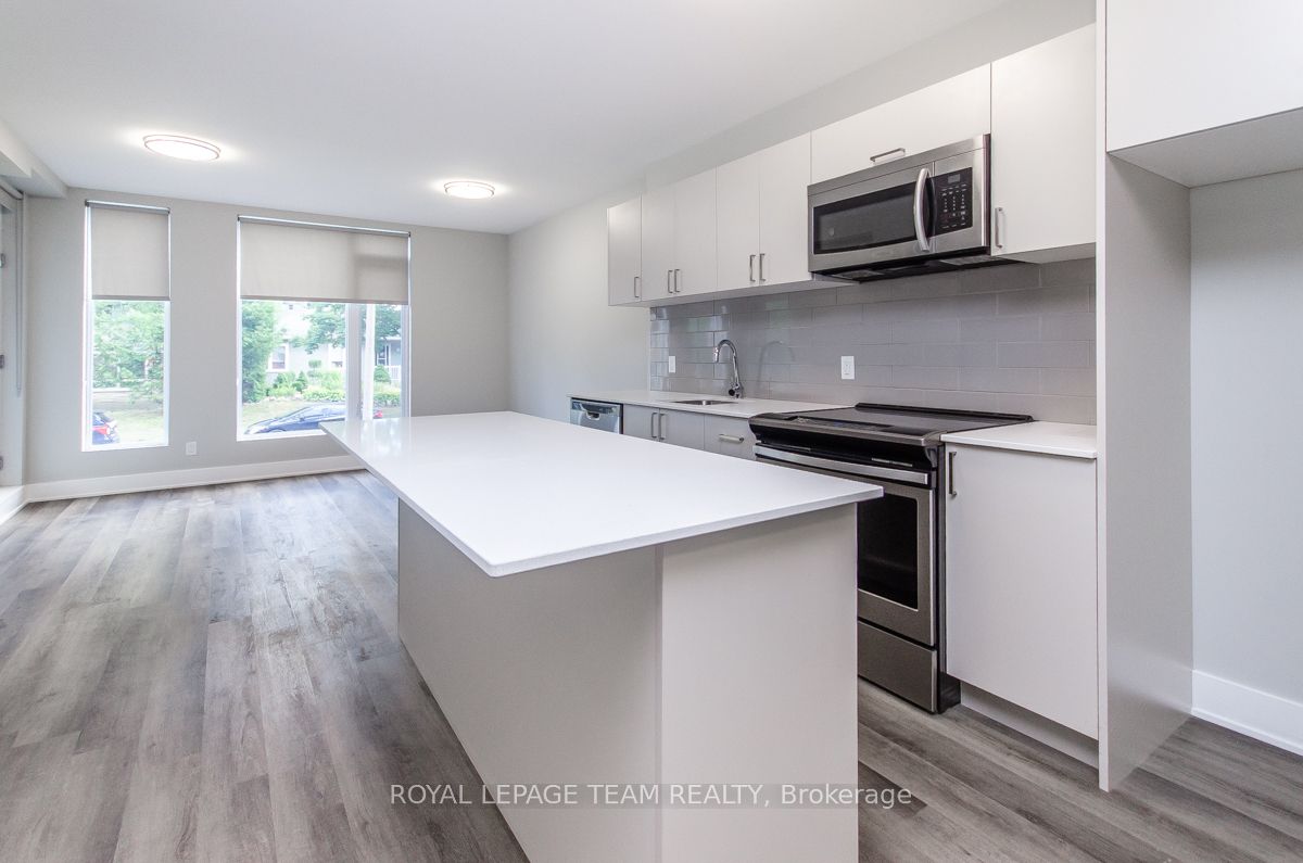 1295 Summerville Avenue 304, Carlington - Central Park, ON K1Z 8G7 photo 2