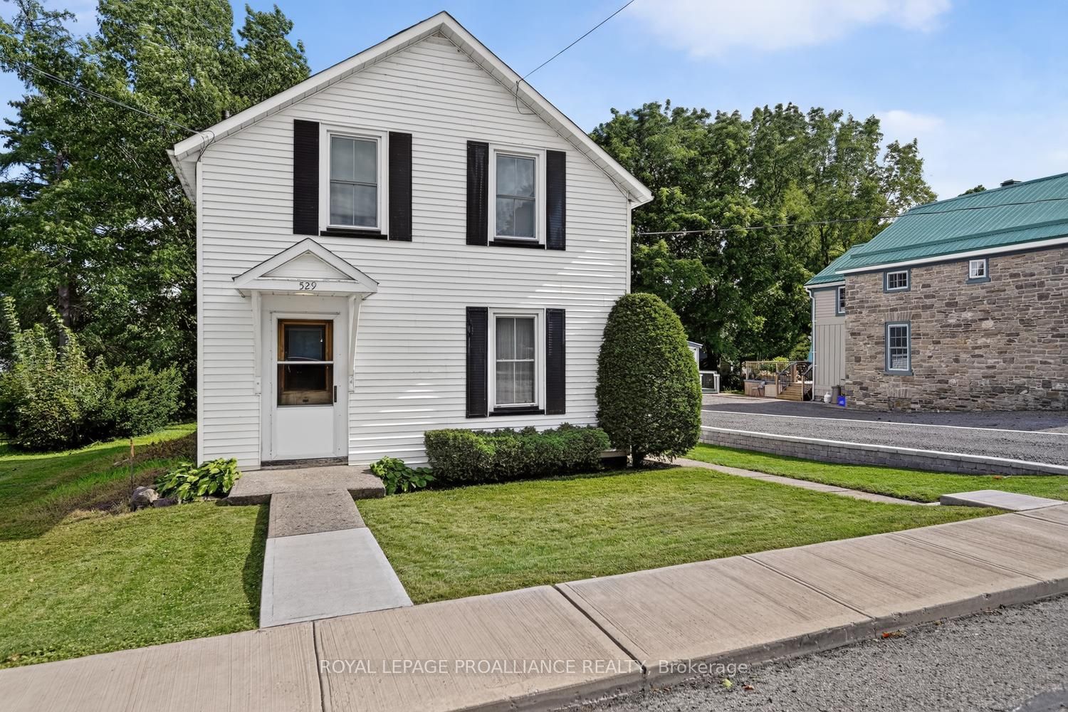 529 Dibble Street W, Prescott, ON K0E 1T0