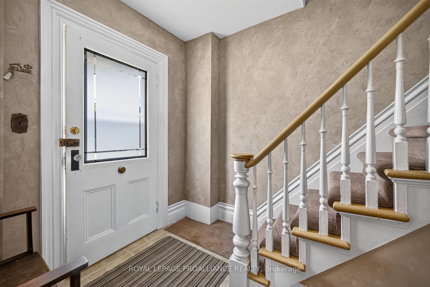 529 Dibble Street W, Prescott, ON K0E 1T0 photo 3