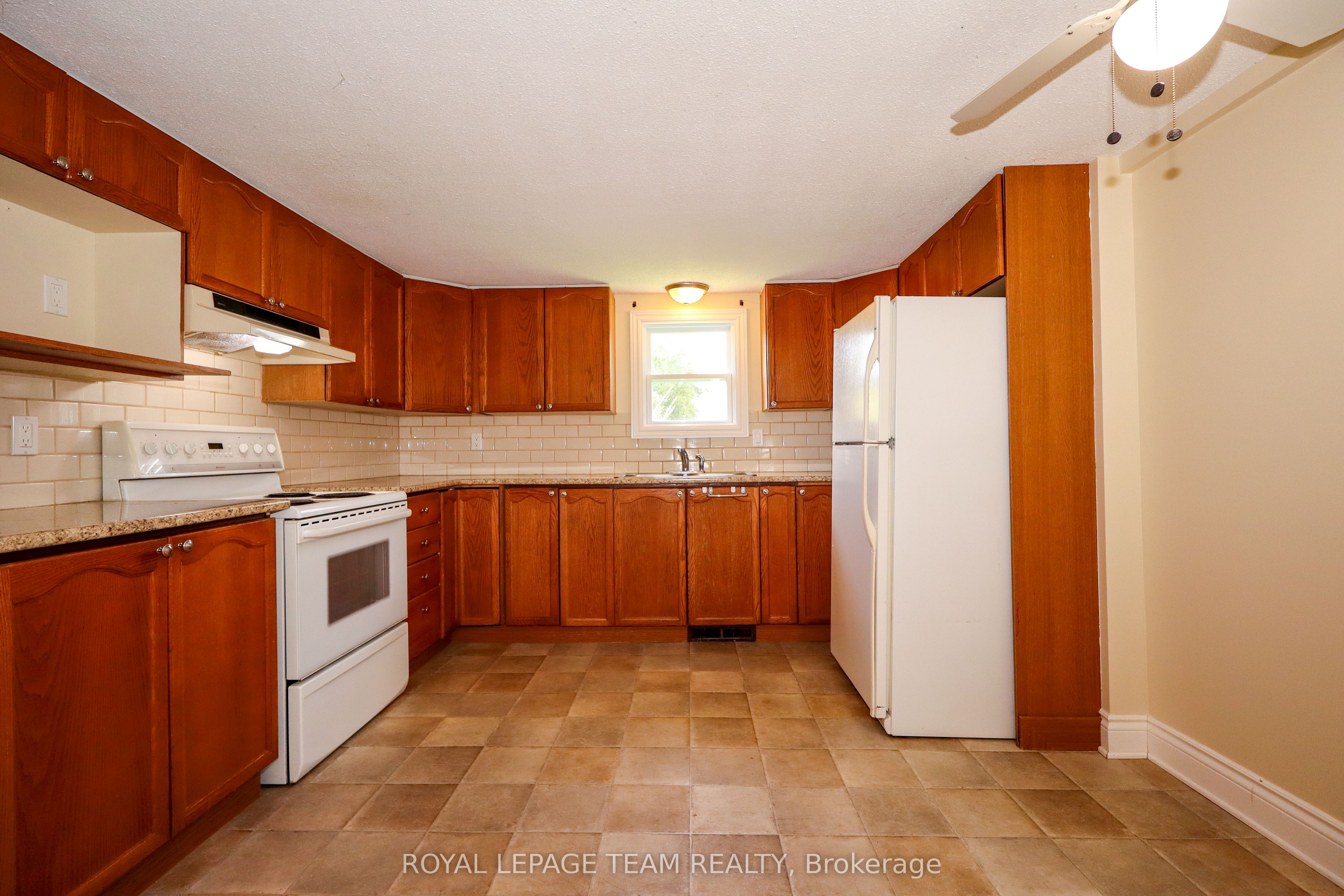 491 York Street, North Dundas, ON K0C 2K0 photo 3