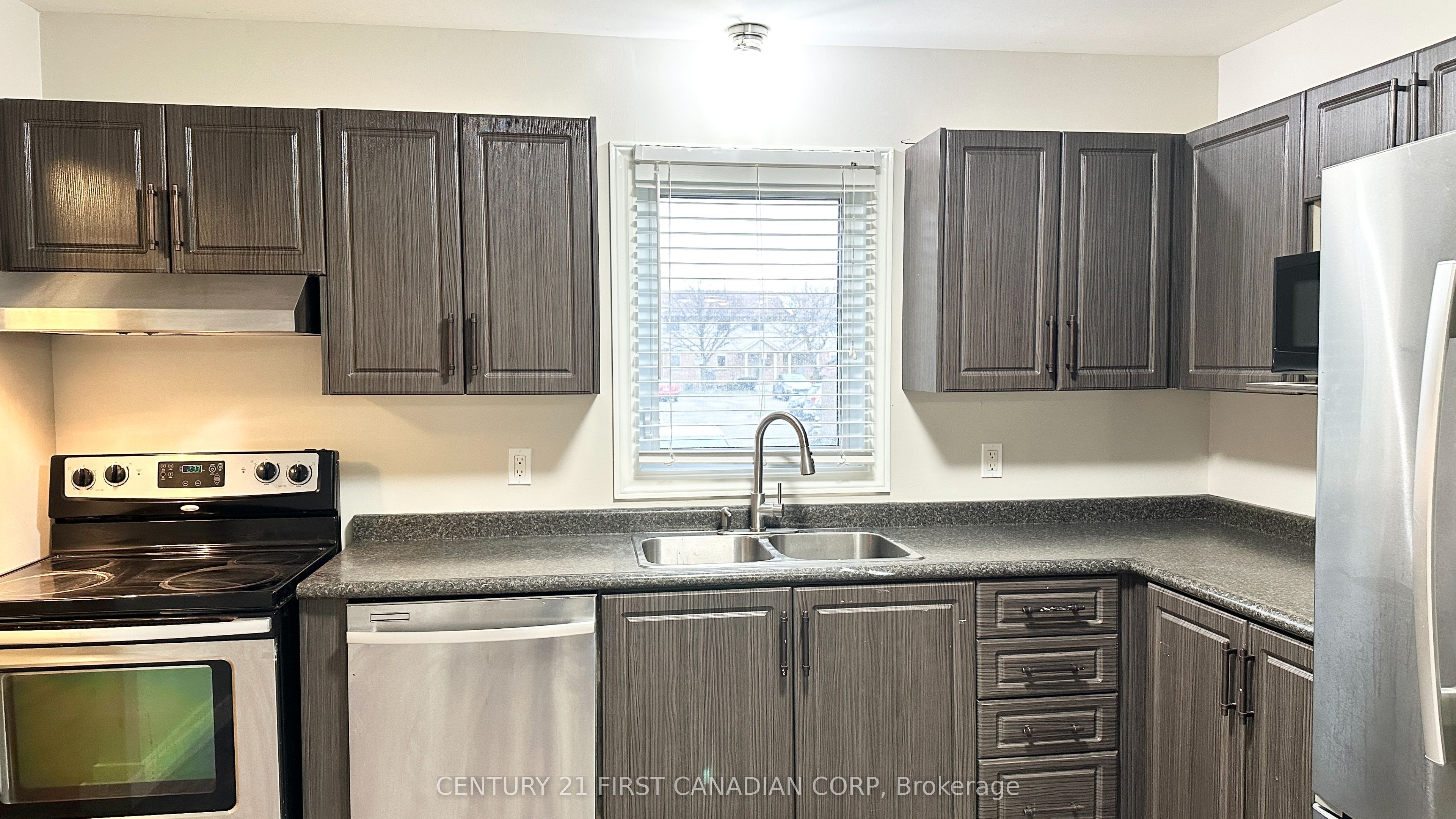 217 Martinet Avenue 46, London East, ON N5V 4P5 photo 5