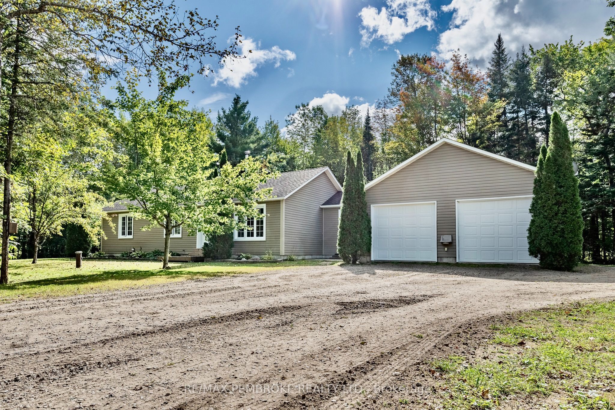 469 Woito Station Road, North Algona Wilberforce, ON K8A 6W5