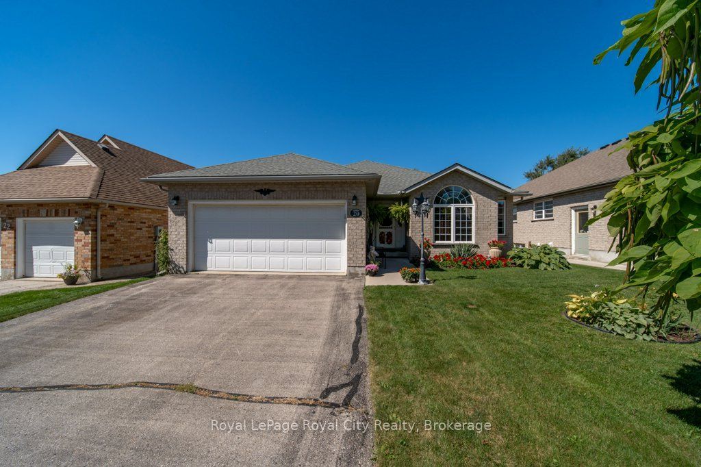 20 Dickinson Court, Centre Wellington, ON N0B 1S0 photo 5