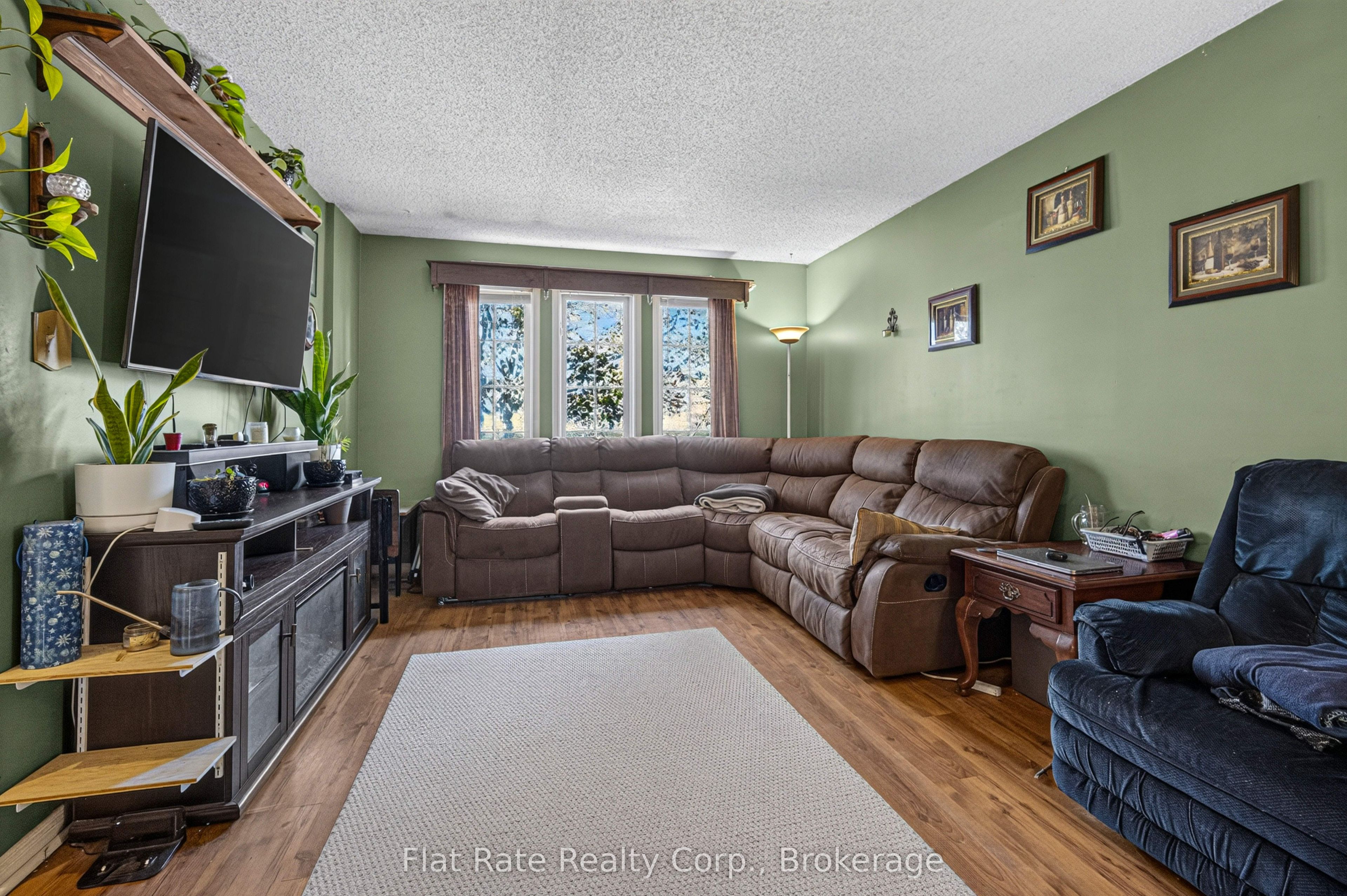 5 HUDSPETH Court, Kawartha Lakes, ON K9V 1T9 photo 4