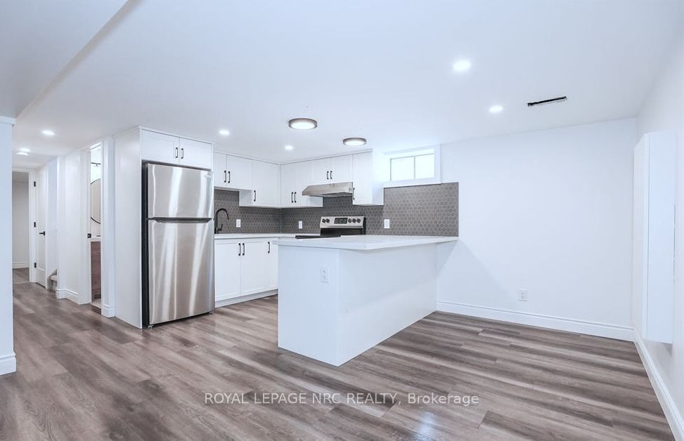 125 Meredith Drive Lower, St. Catharines, ON L2M 6C5 photo 3
