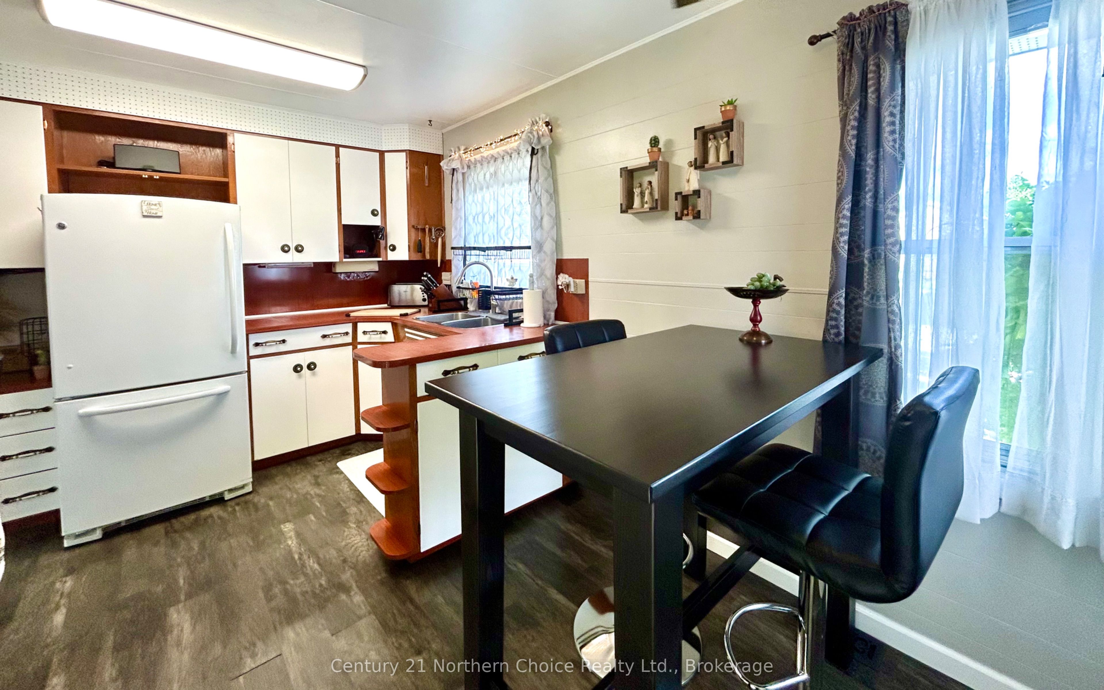 746 Thompson Street, Fort Frances, ON P9A 2W8 photo 5