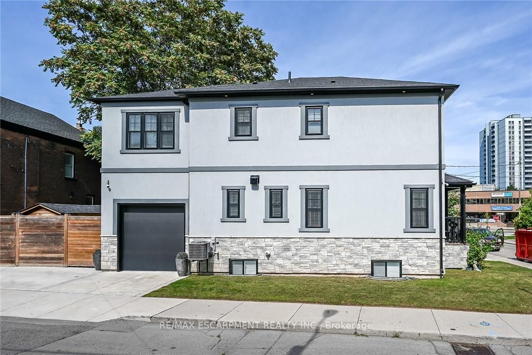 109 Ray Street, Hamilton, ON L8R 2Y1 photo 3