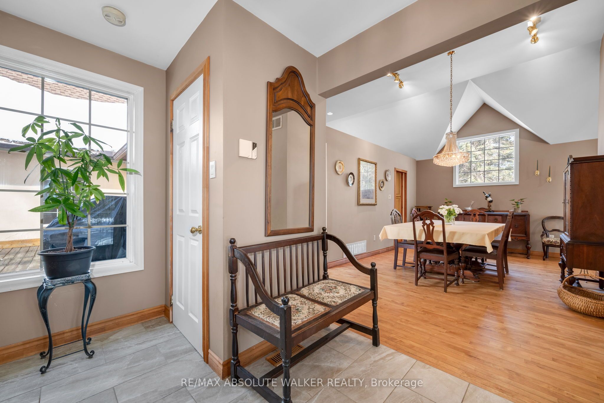7681 Settler's Way, Manotick - Kars - Rideau Twp and Area, ON K0A 2T0 photo 3