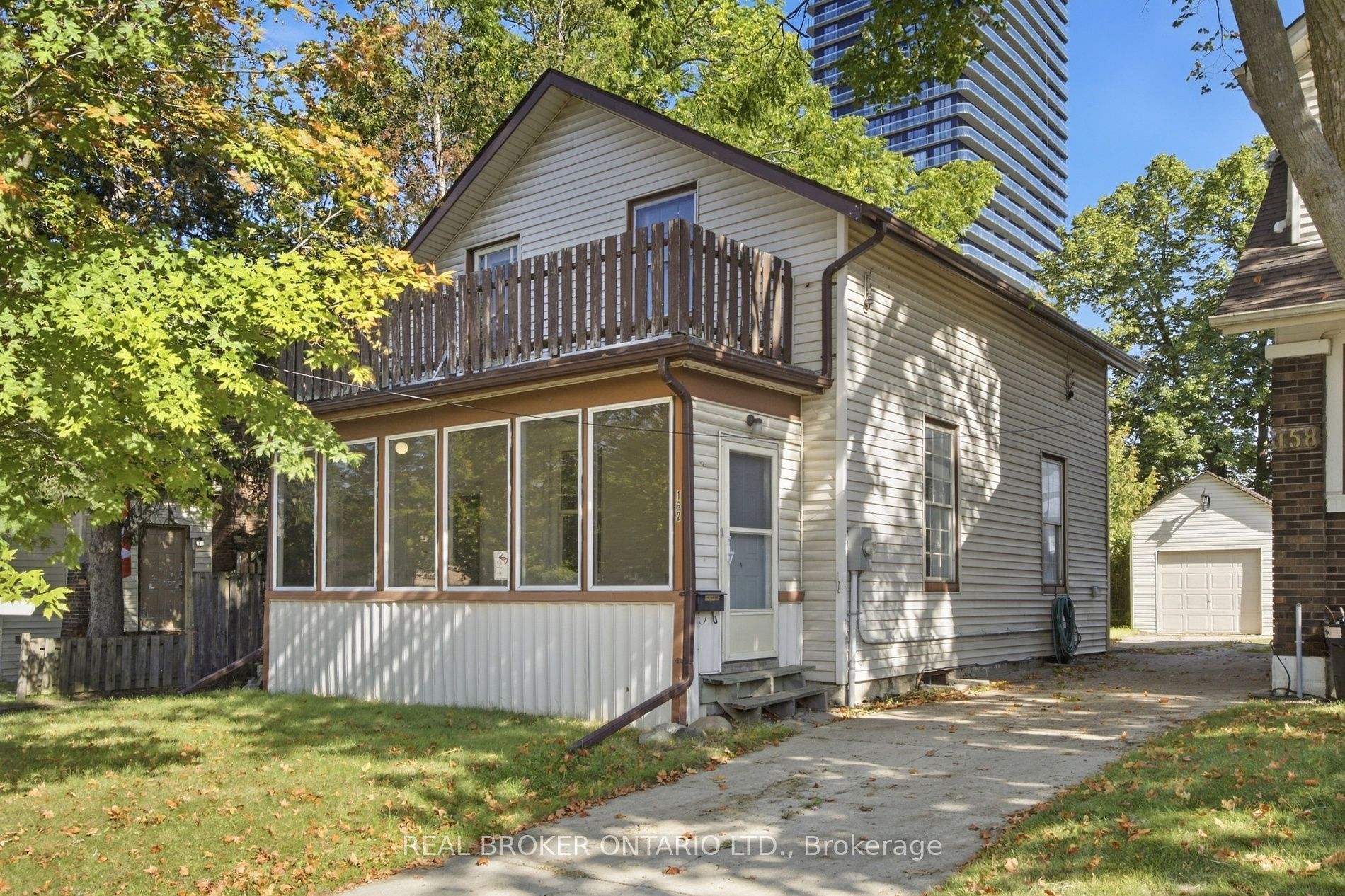 162 Joseph Street, Kitchener, ON N2G 1J4 photo 2