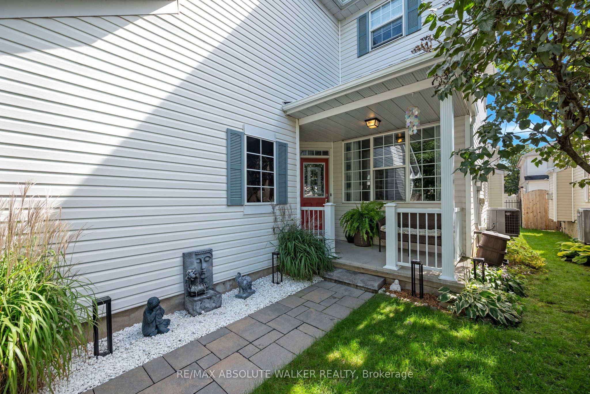75 Calaveras Avenue, Barrhaven, ON K2J 4Z4 photo 2