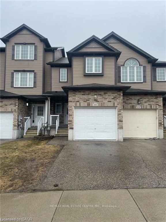 11 Sorrento Street, Kitchener, ON N2R 0A4