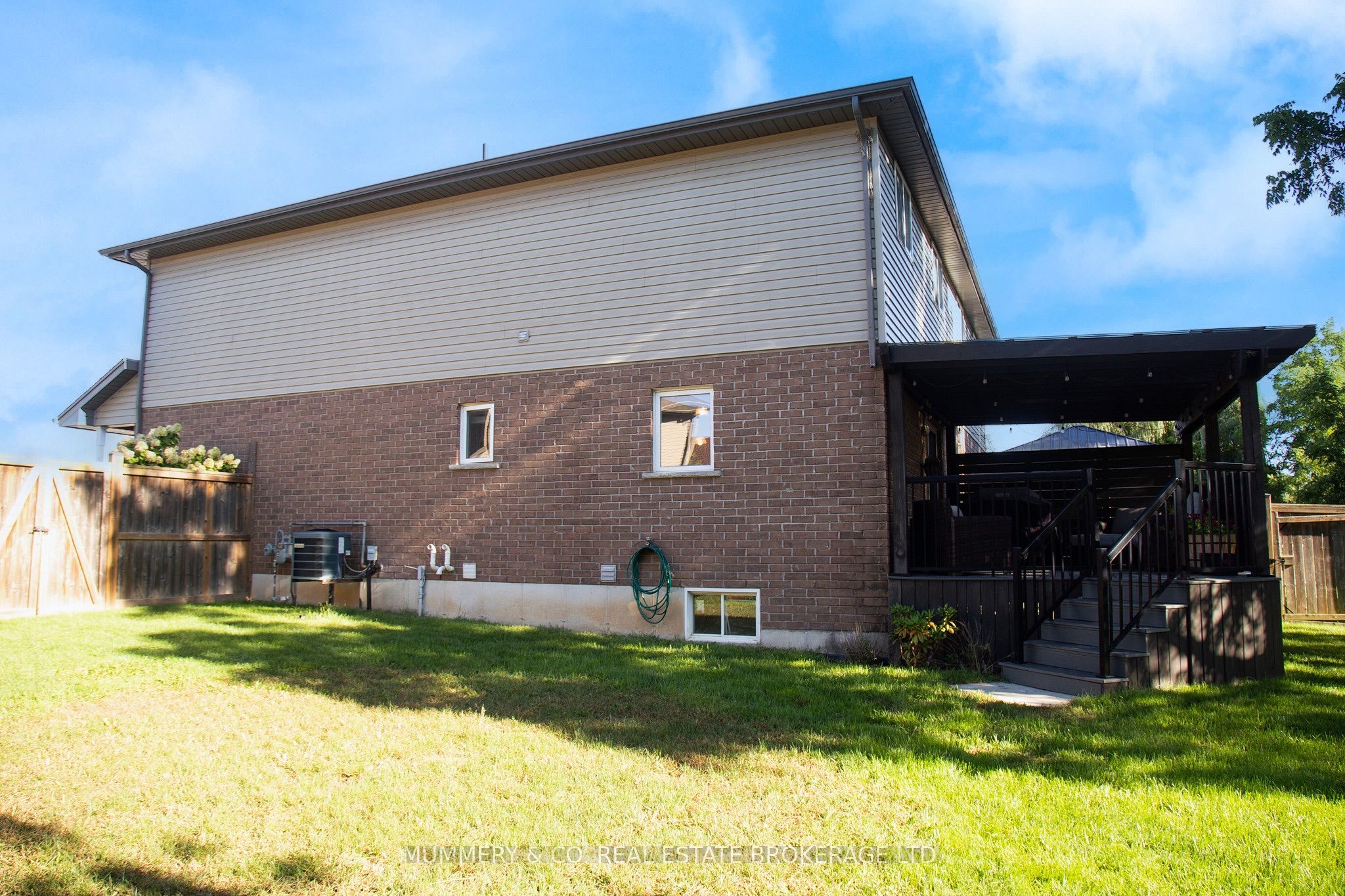 104 MacNeil Court, Haldimand, ON N0A 1H0 photo 4