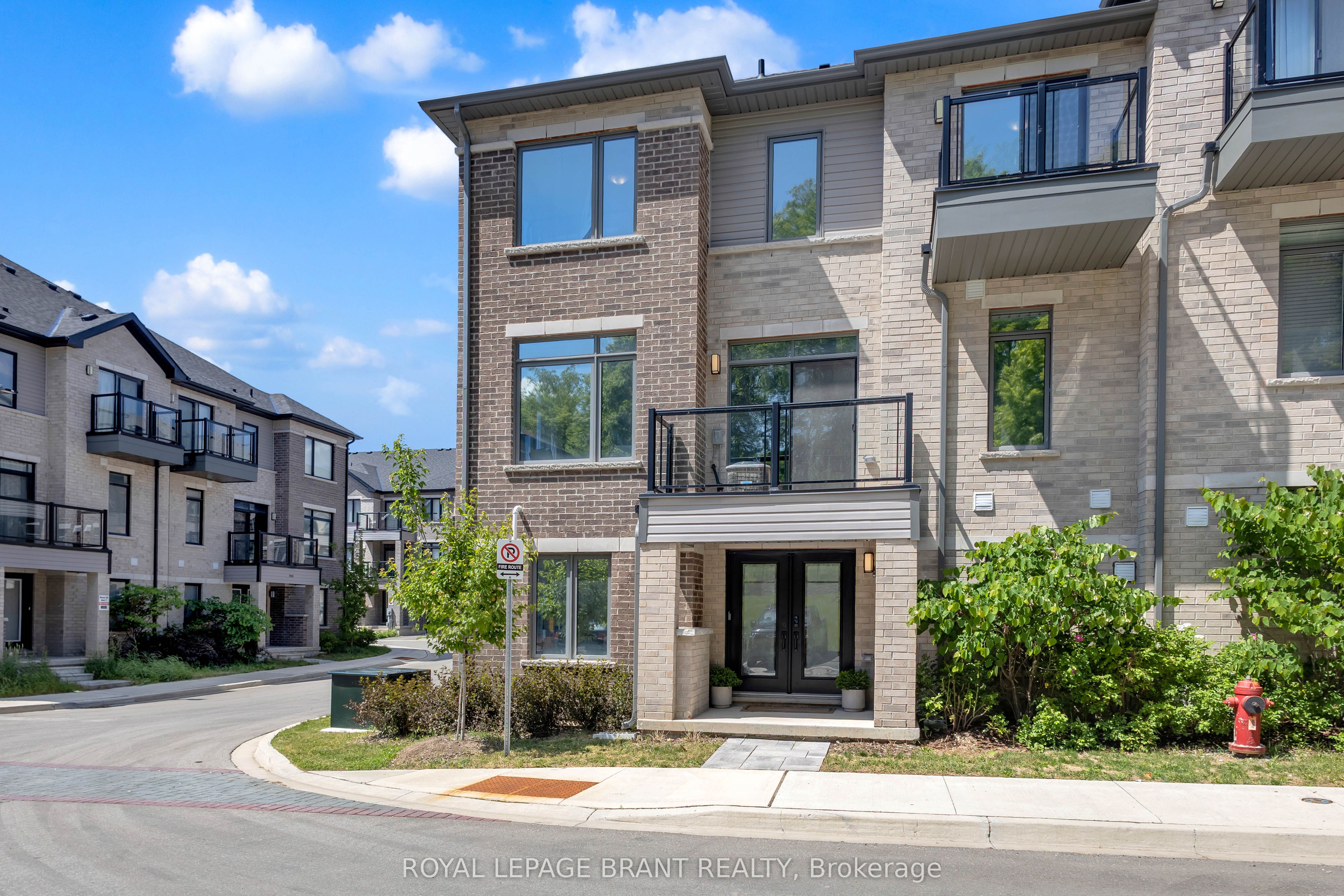 585 Colborne Street 1118, Brantford, ON N3S 3M7 photo 4