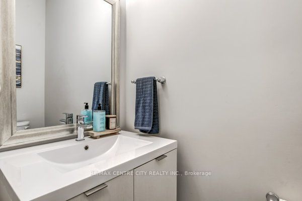 1625 Valhalla Street, London North, ON N6G 0V2 photo 4