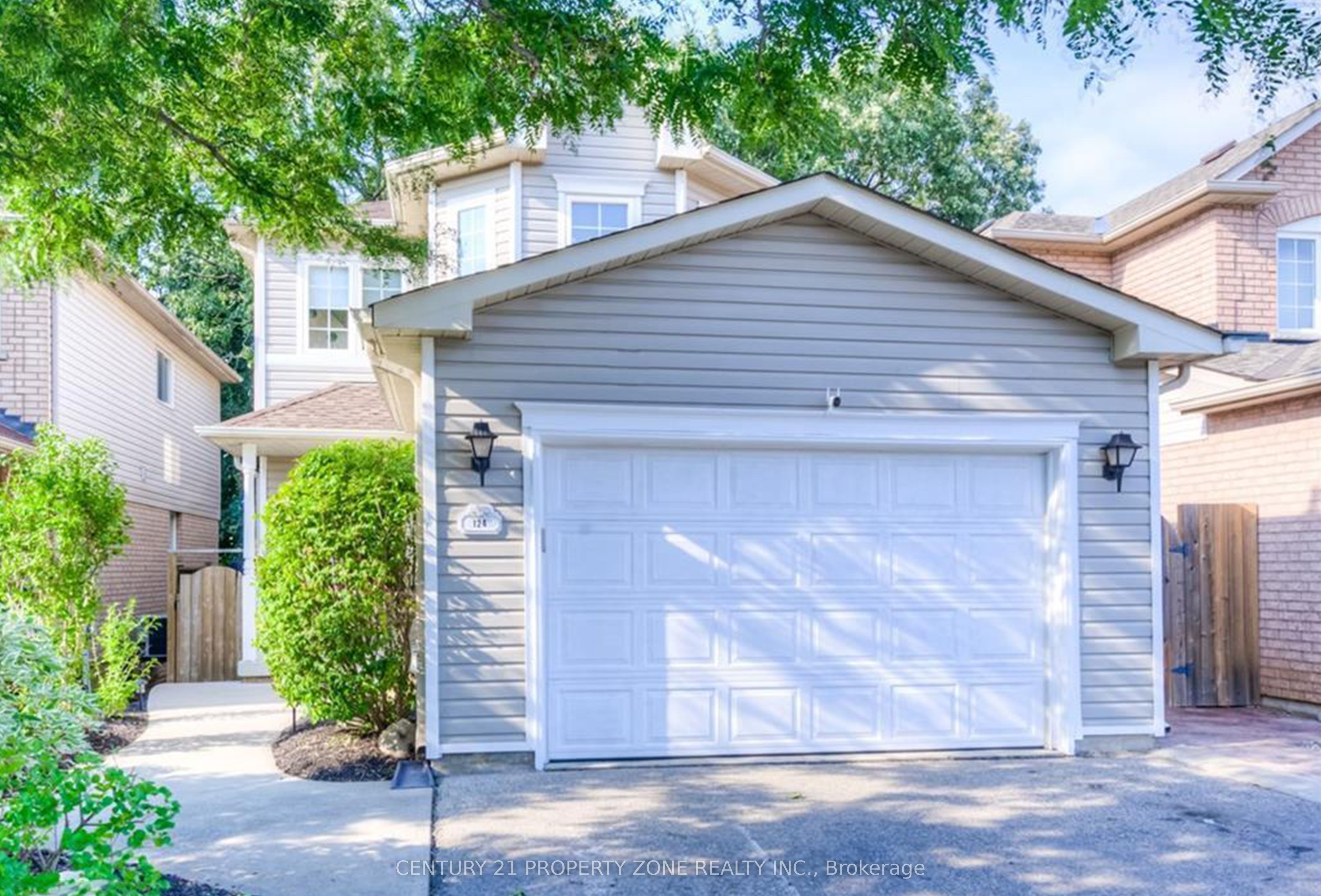 124 Wheatland Drive, Cambridge, ON N1P 1E2