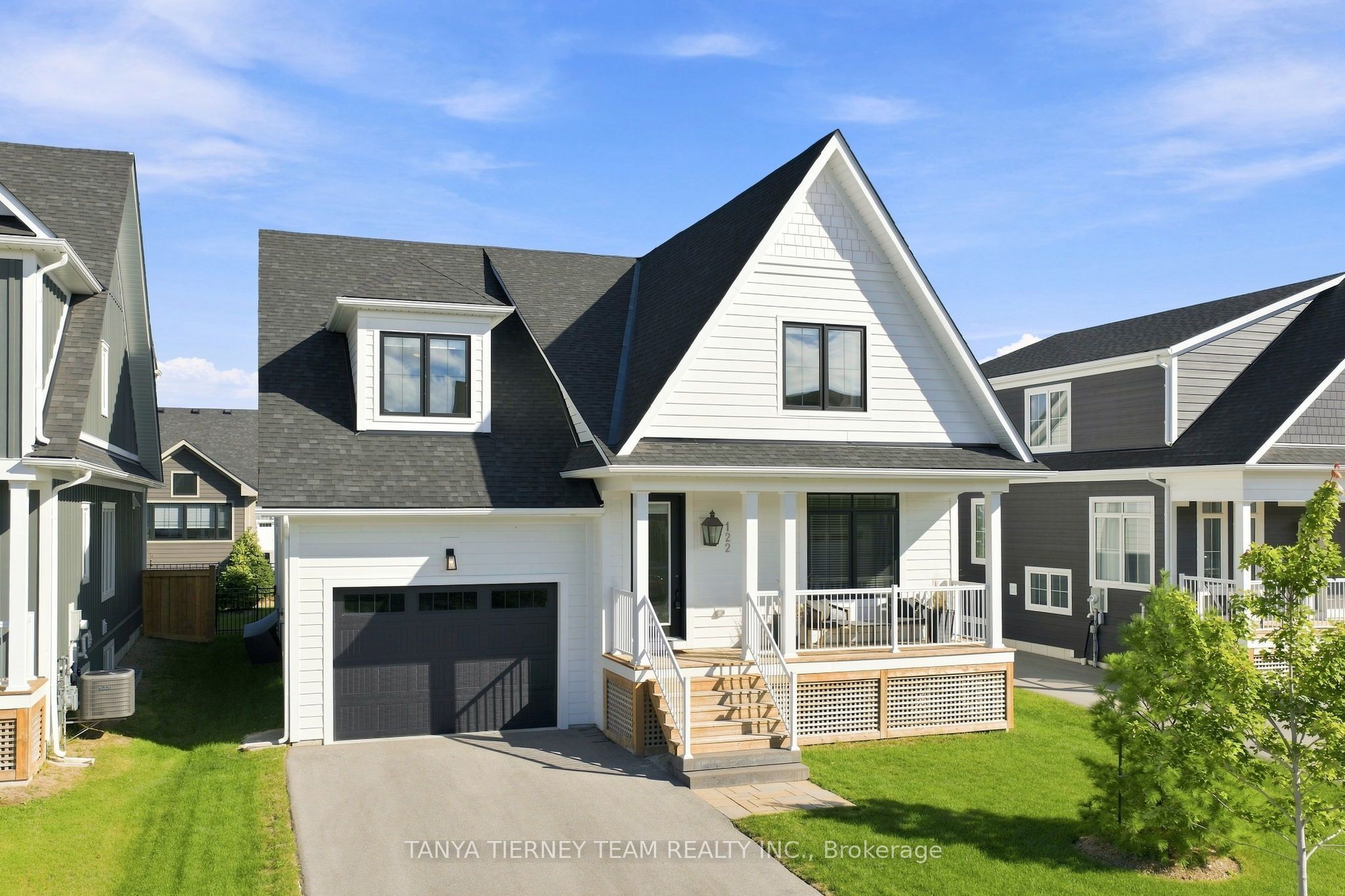 122 Courtland Street, Blue Mountains, ON L9Y 5L8 photo 3