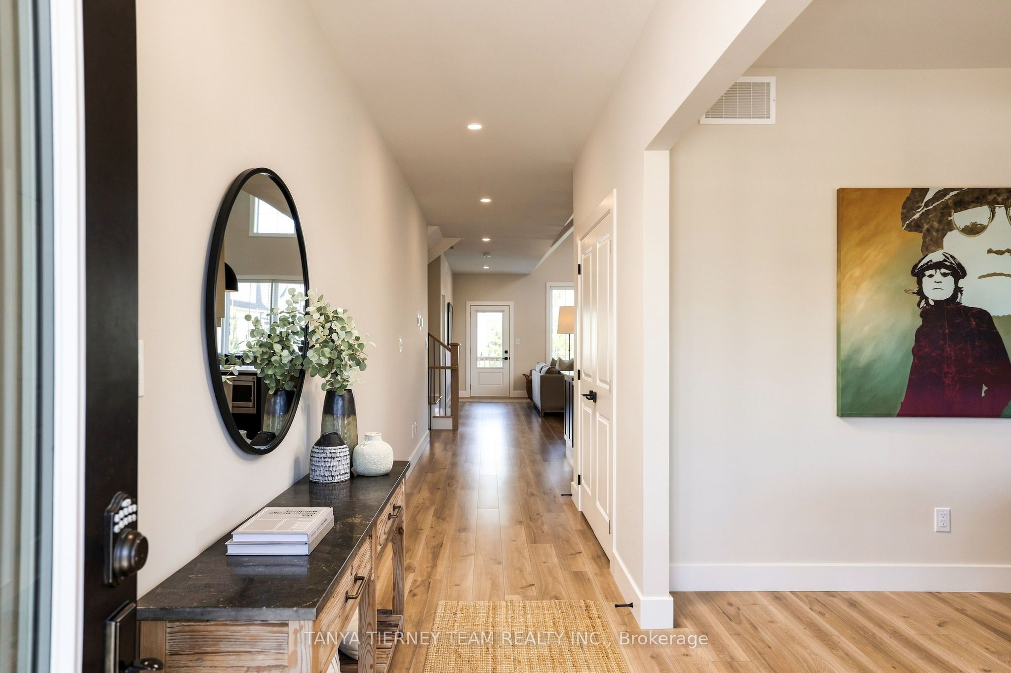 122 Courtland Street, Blue Mountains, ON L9Y 5L8 photo 5